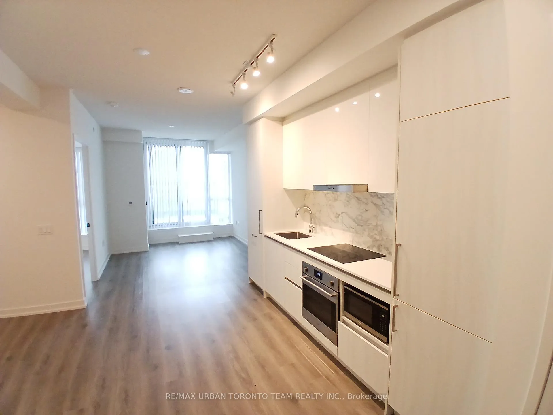 Photo 4 of Unit 510, 225 Commerce Street, Vaughan, Vaughan Corporate Centre — HOMEH