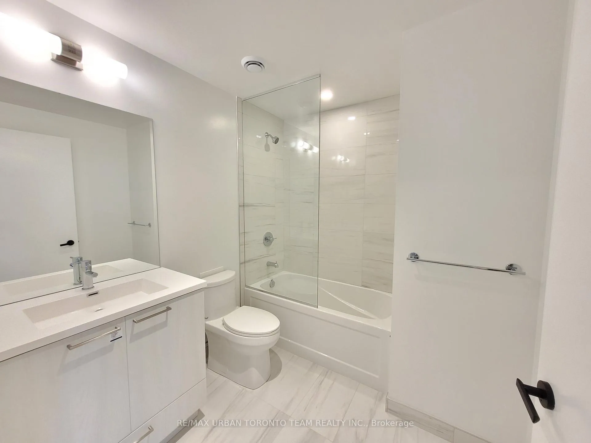 Photo 18 of Unit 510, 225 Commerce Street, Vaughan, Vaughan Corporate Centre — HOMEH
