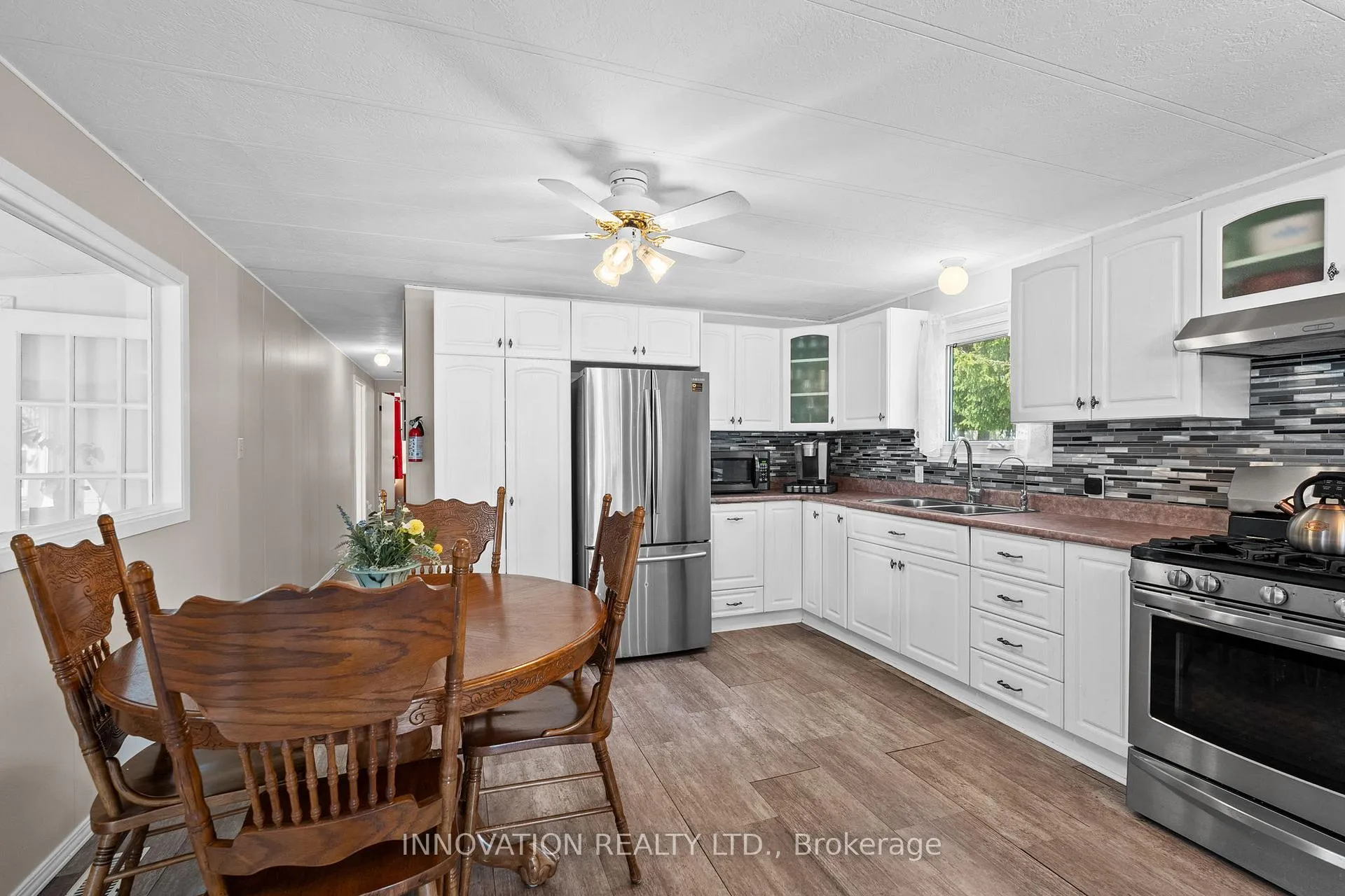 Photo 6 of 21 Evergreen Lane, McNab/Braeside, Mcnab/Braeside Twps — HOMEH