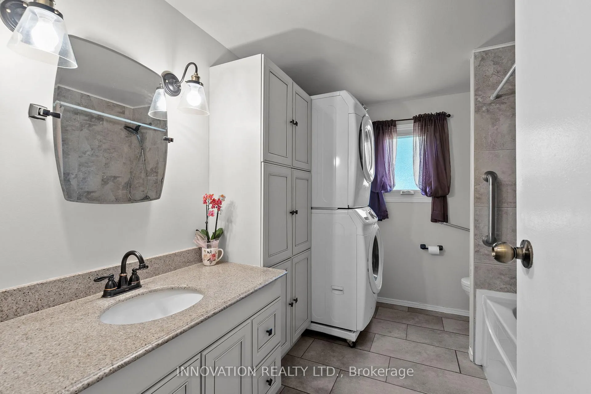 Photo 16 of 21 Evergreen Lane, McNab/Braeside, Mcnab/Braeside Twps — HOMEH