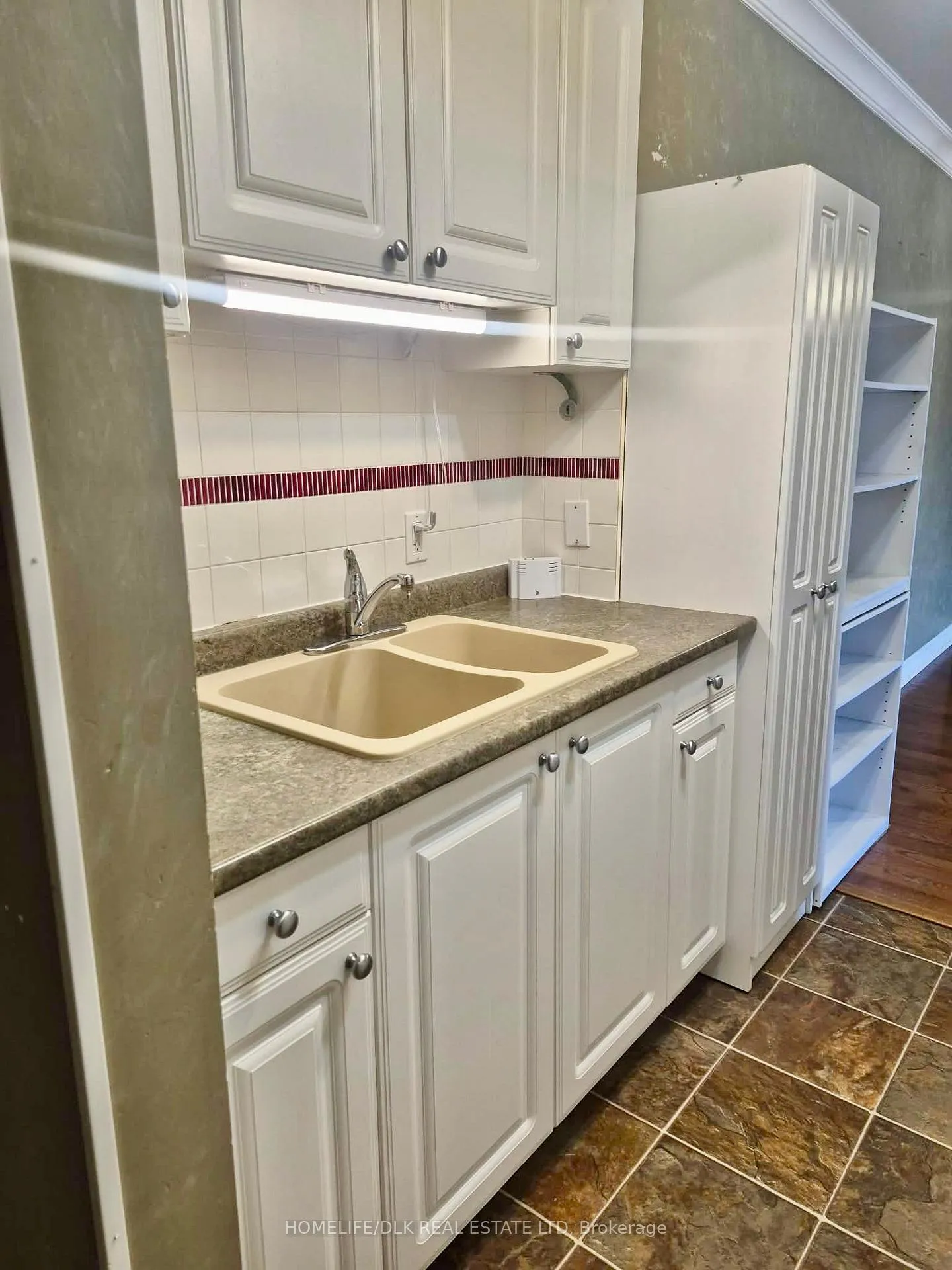 Photo 12 of Unit 12, 819 Macodrum Drive, Brockville — HOMEH