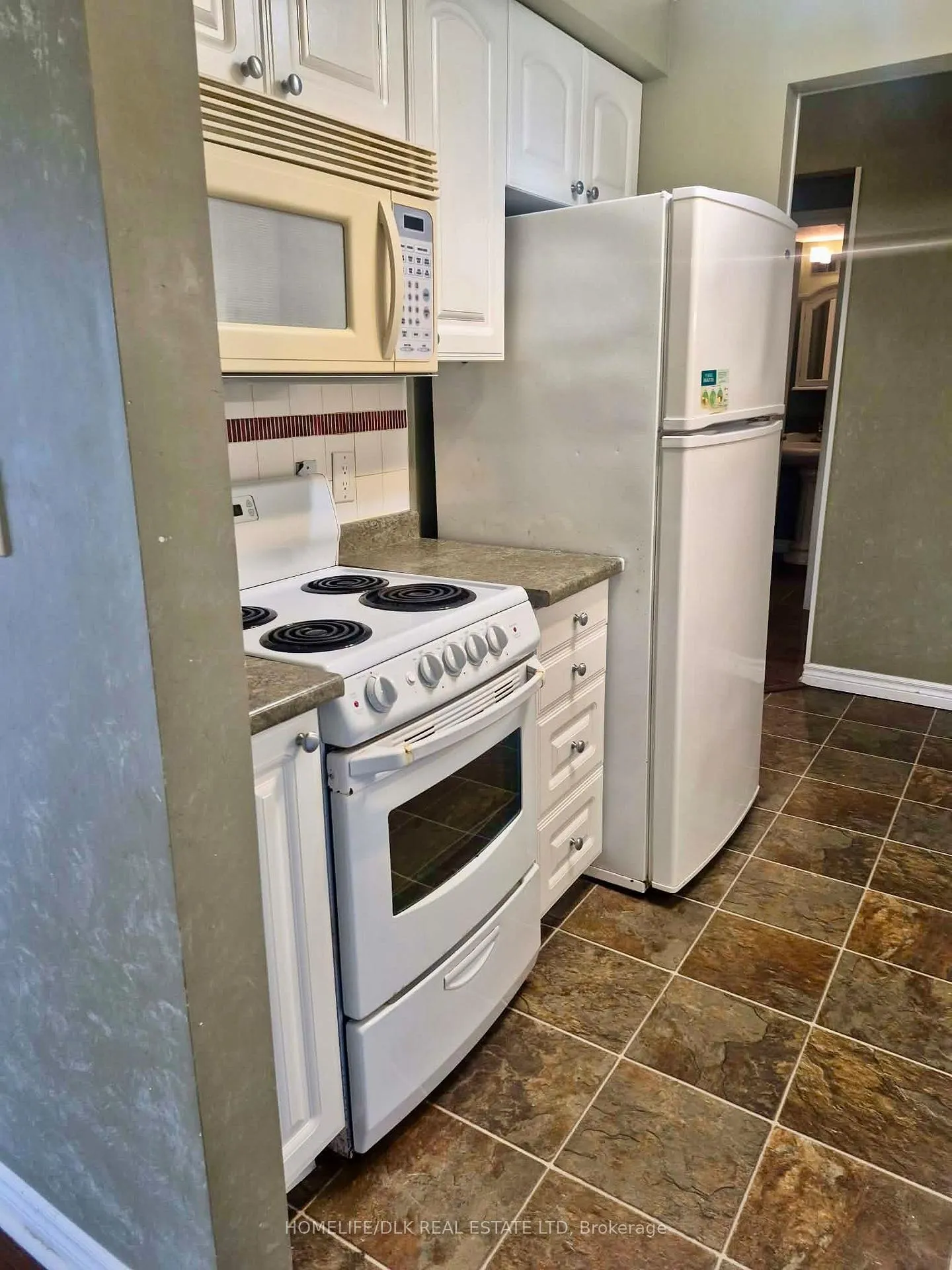 Photo 15 of Unit 12, 819 Macodrum Drive, Brockville — HOMEH