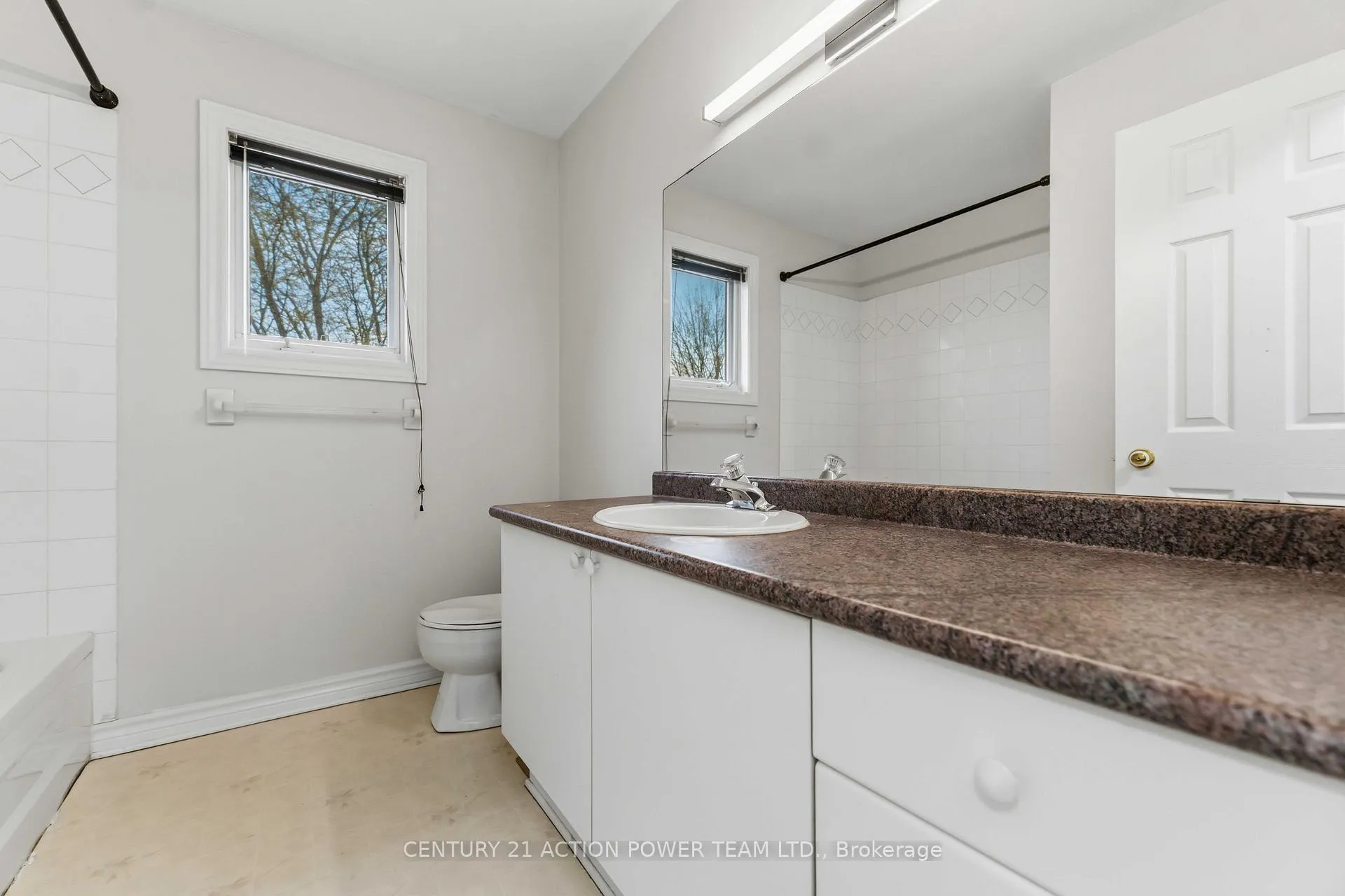 Photo 33 of 24 Mika Street, Ottawa, Stittsville (North) — HOMEH