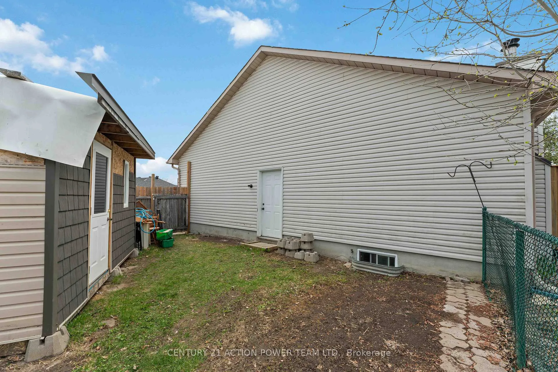 Photo 37 of 24 Mika Street, Ottawa, Stittsville (North) — HOMEH
