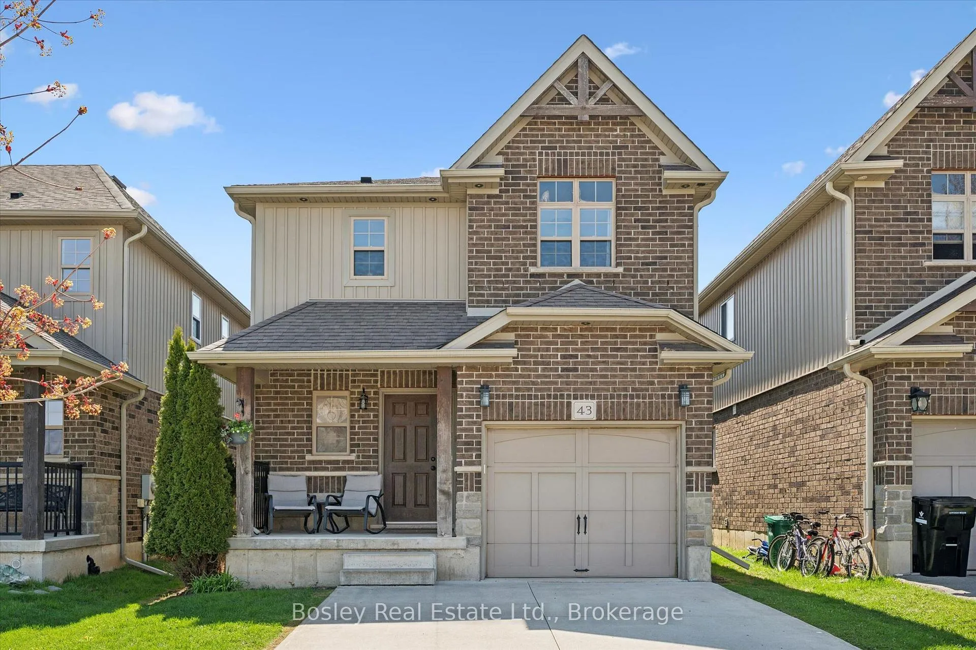 Photo 1 of 43 Captain McCallum Drive, Wilmot — HOMEH
