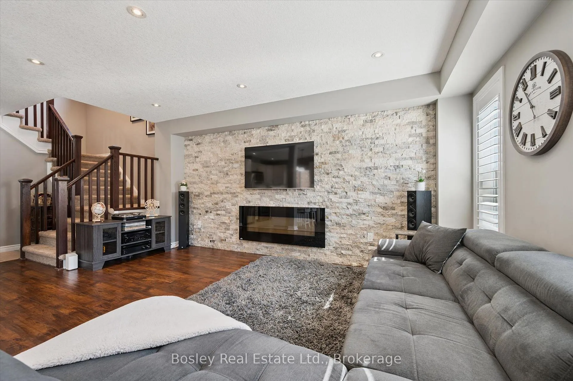 Photo 8 of 43 Captain McCallum Drive, Wilmot — HOMEH
