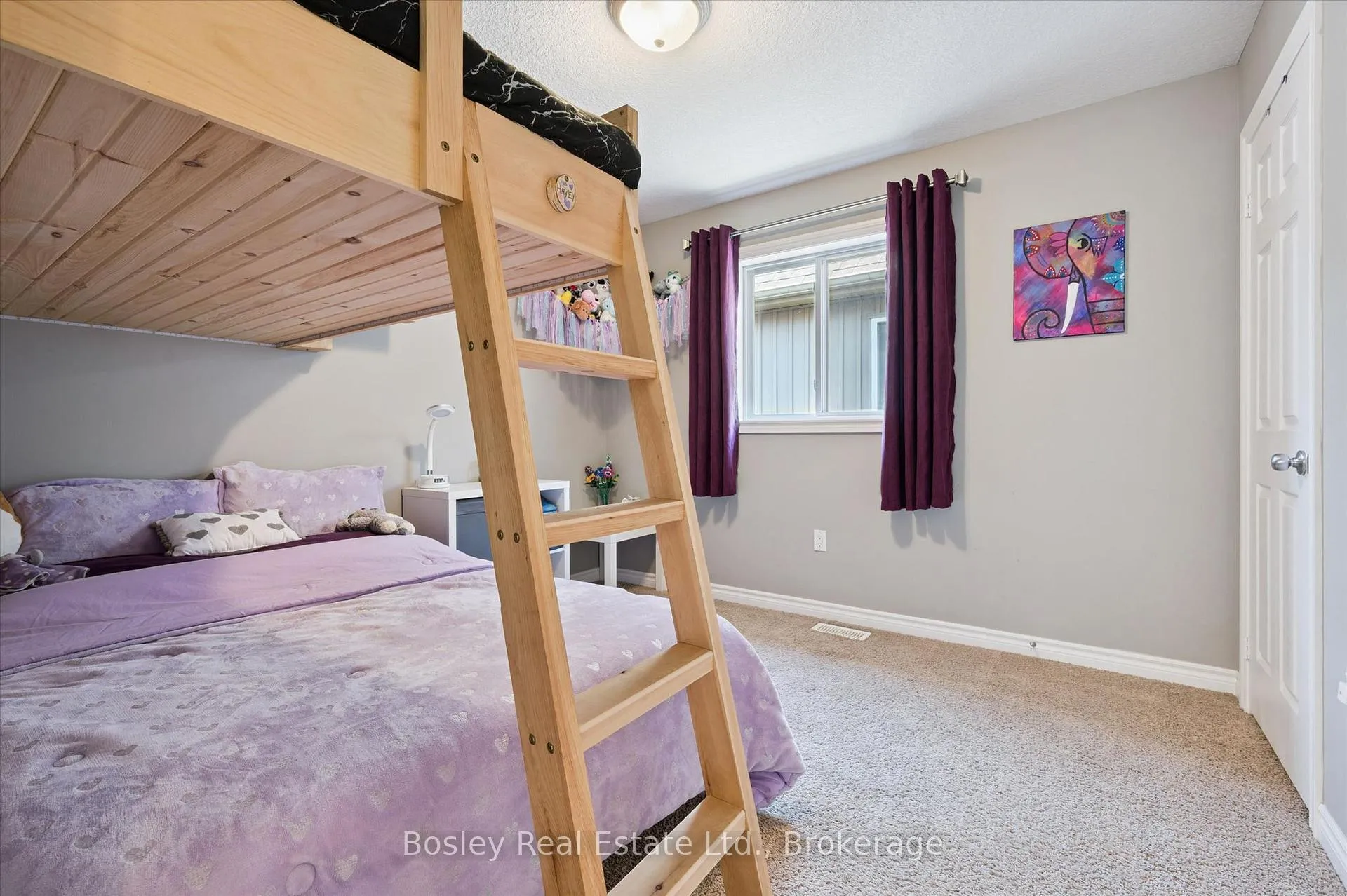 Photo 18 of 43 Captain McCallum Drive, Wilmot — HOMEH