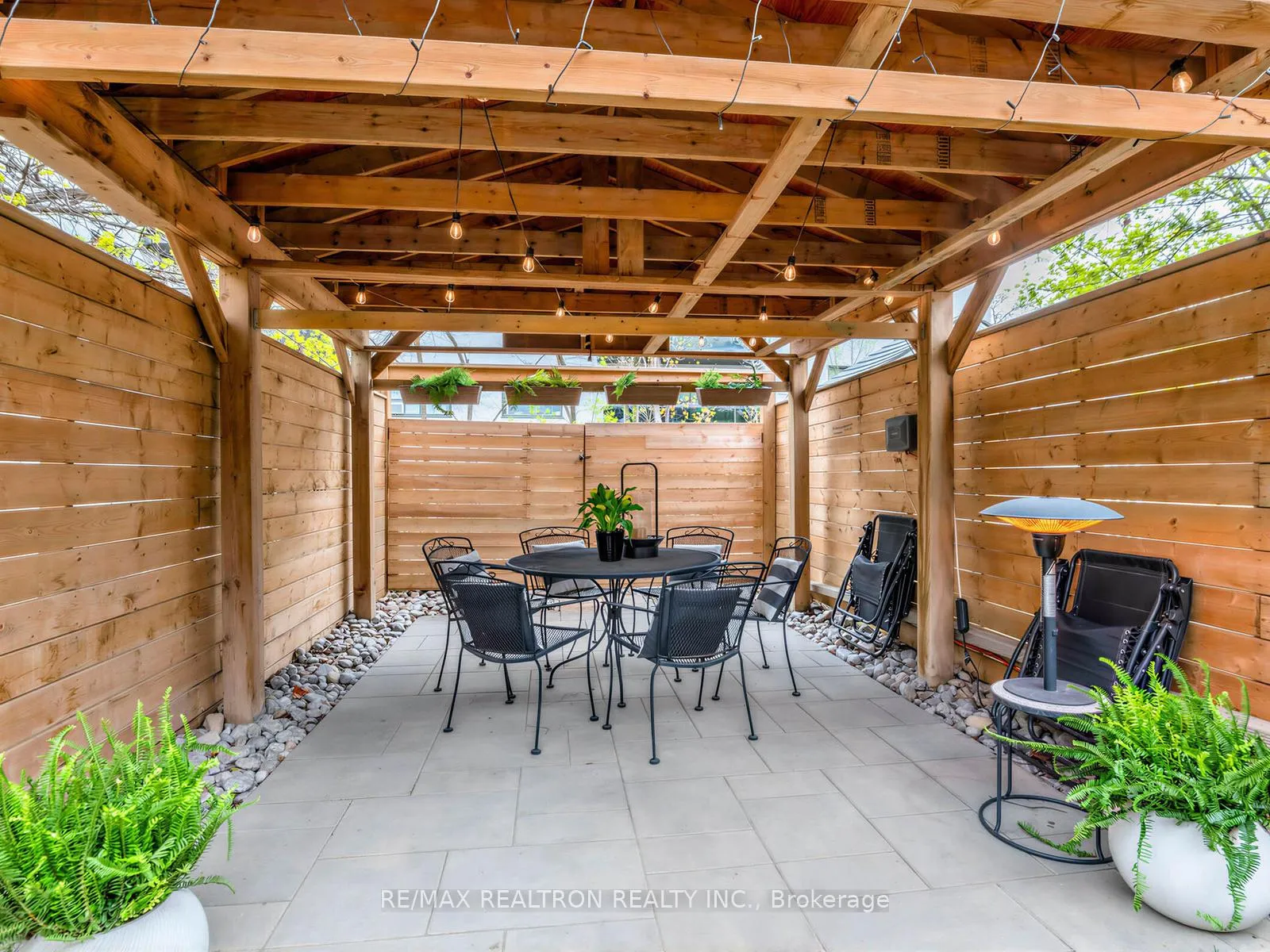 Photo 12 of 8 Khedive Avenue, Toronto, Englemount-Lawrence — HOMEH