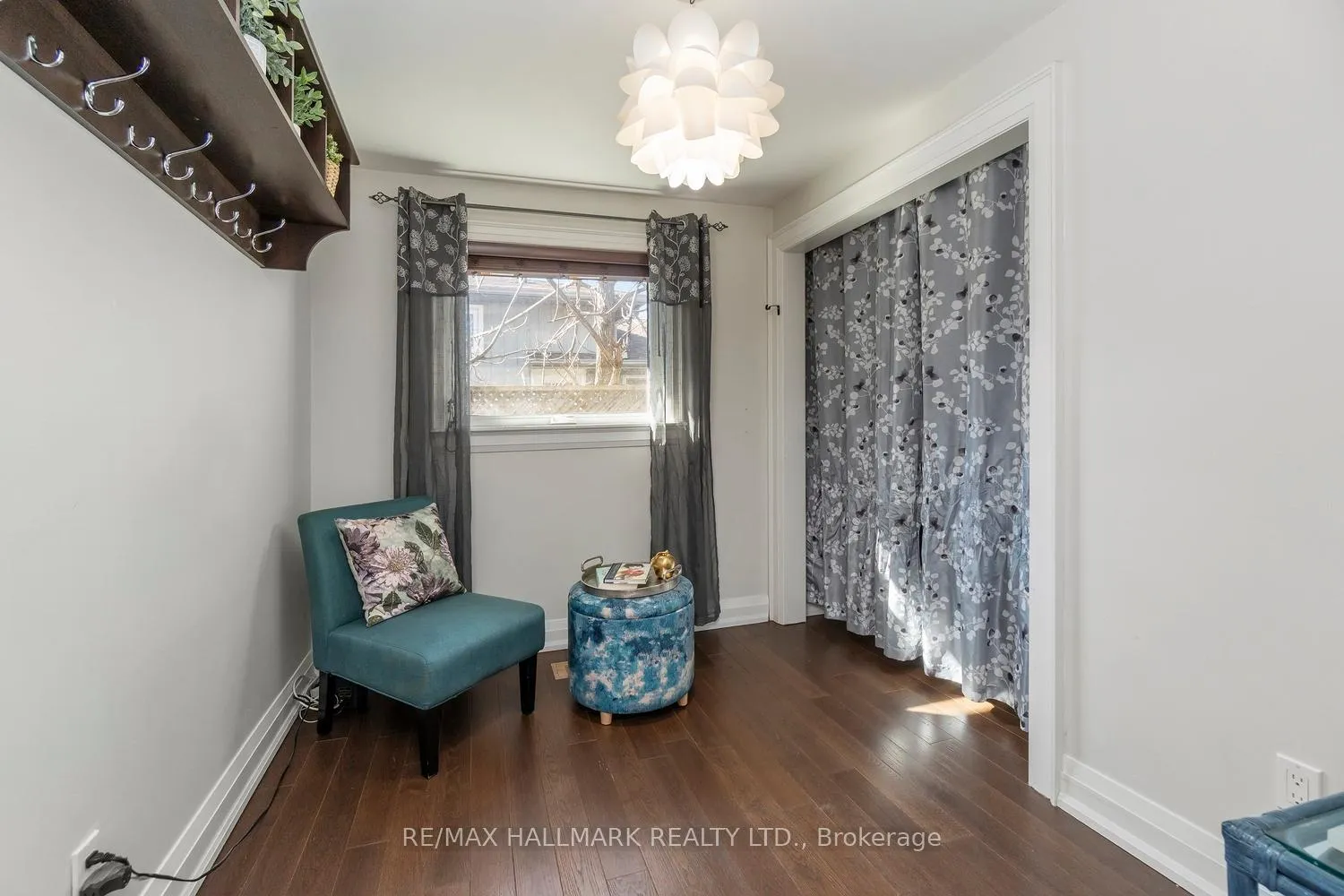Photo 8 of 37 Lewin Crescent, Ajax, South East — HOMEH