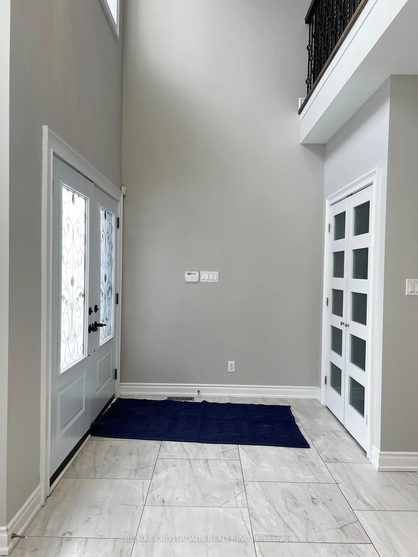 Photo 16 of 602 Lake Drive S, Georgina, Keswick South — HOMEH