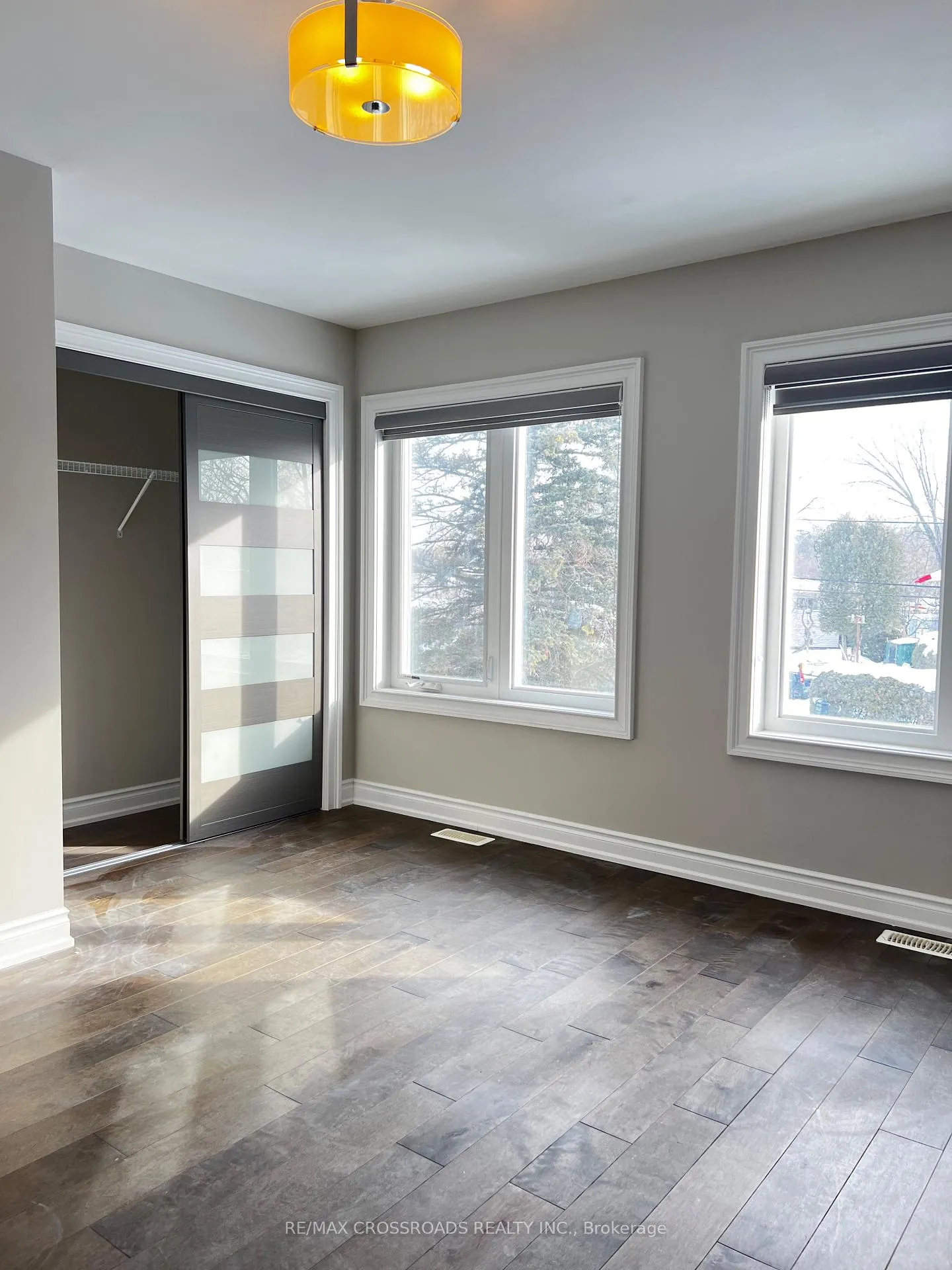 Photo 18 of 602 Lake Drive S, Georgina, Keswick South — HOMEH
