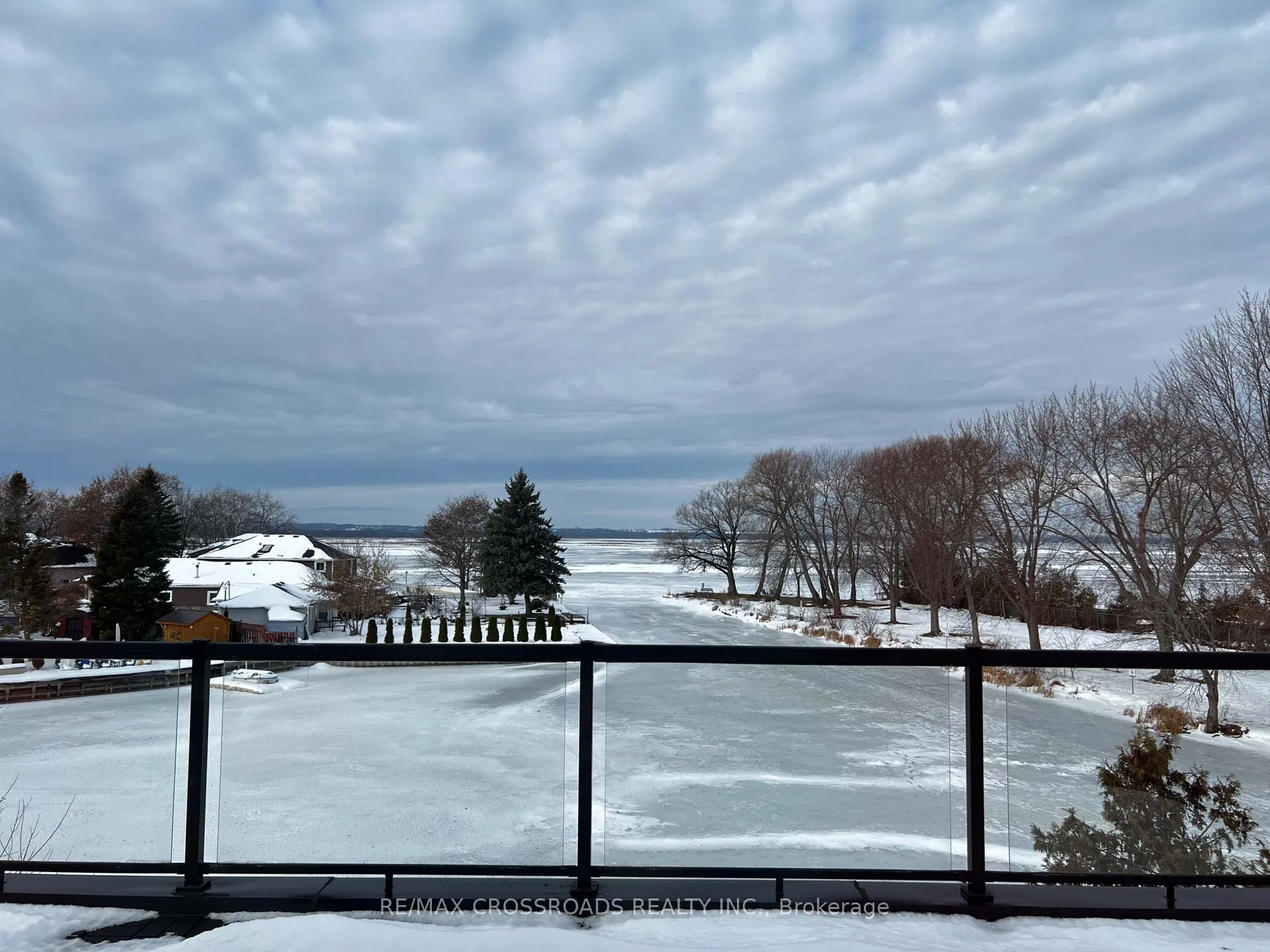 Photo 26 of 602 Lake Drive S, Georgina, Keswick South — HOMEH