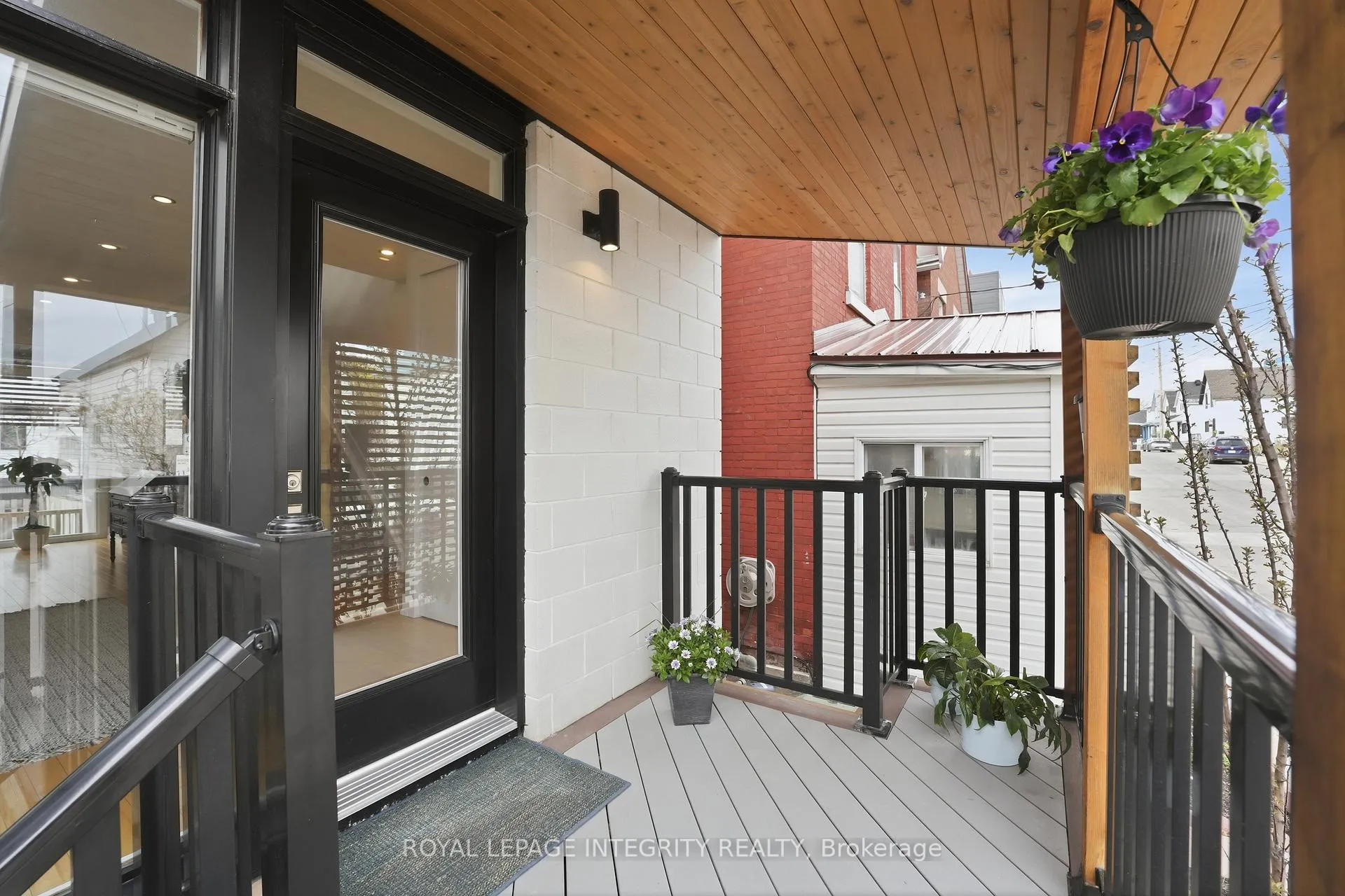Photo 3 of 37E Ladouceur Street, Ottawa, Hintonburg — HOMEH