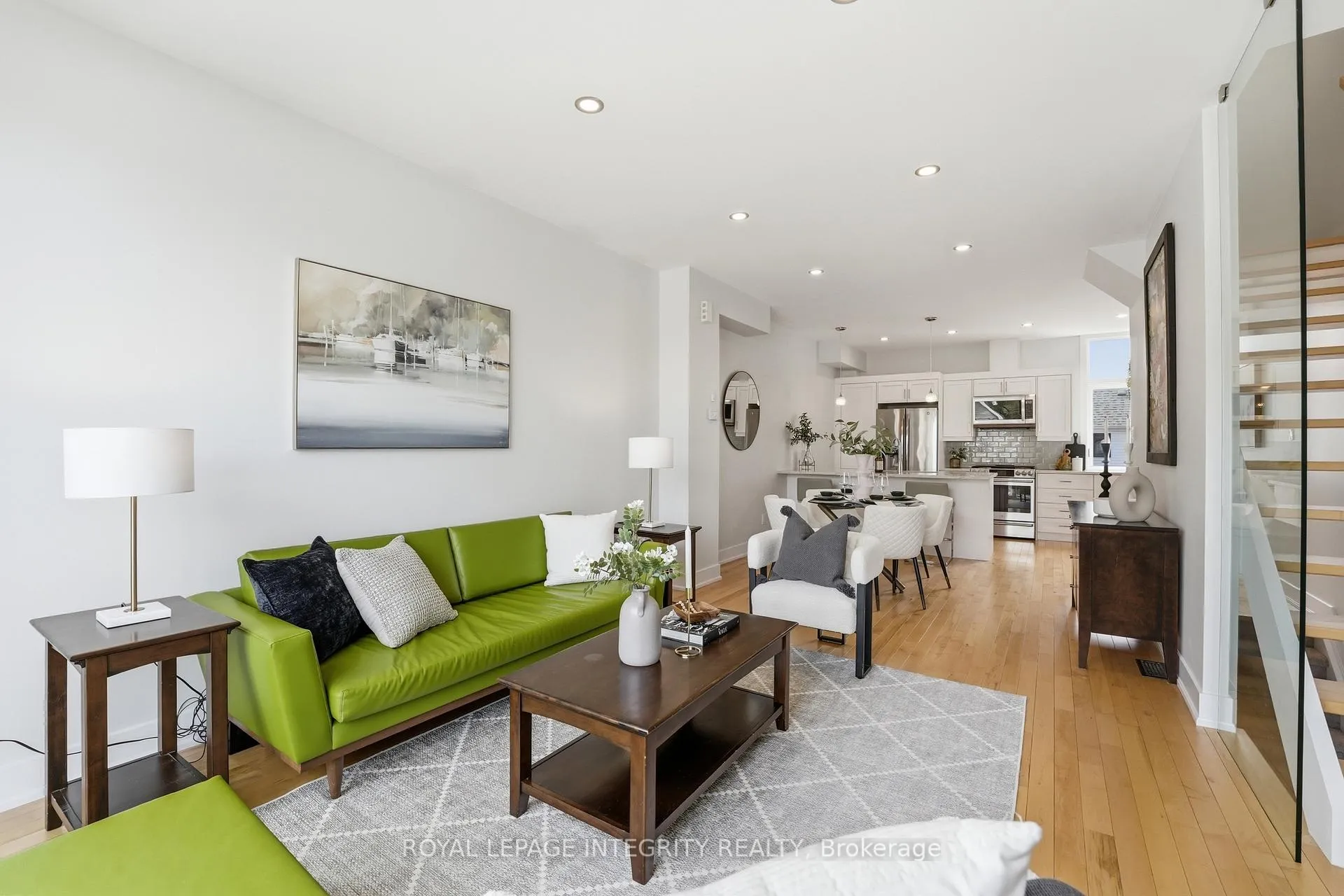 Photo 15 of 37E Ladouceur Street, Ottawa, Hintonburg — HOMEH