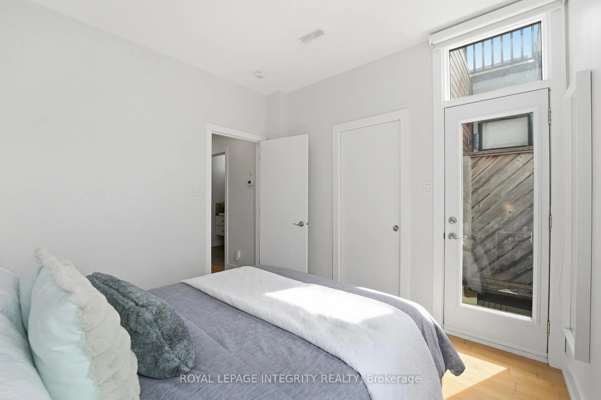 Photo 18 of 37E Ladouceur Street, Ottawa, Hintonburg — HOMEH