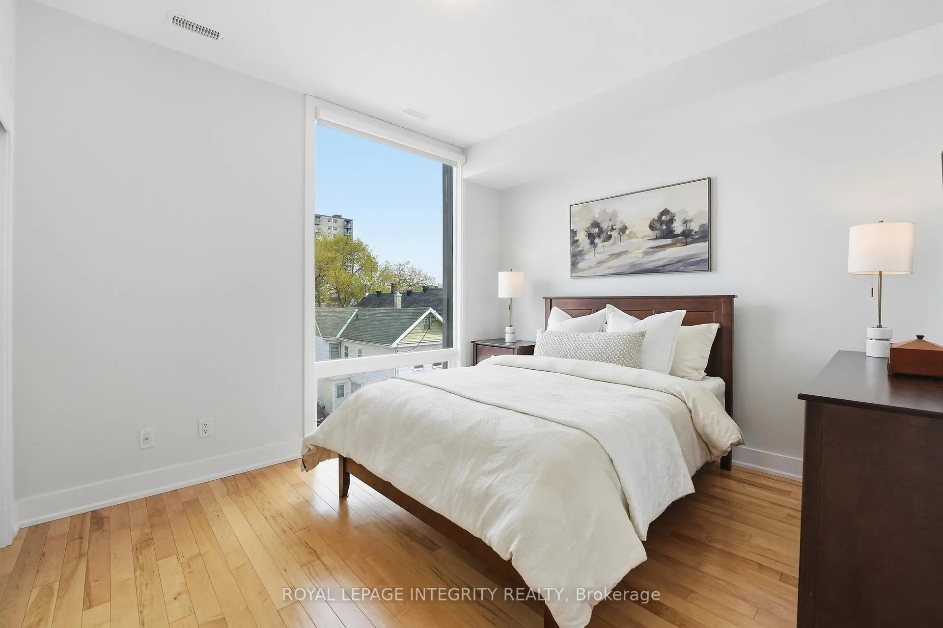 Photo 20 of 37E Ladouceur Street, Ottawa, Hintonburg — HOMEH