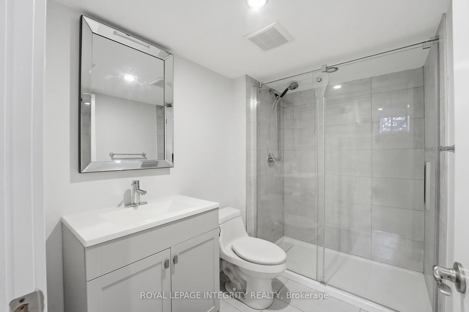 Photo 28 of 37E Ladouceur Street, Ottawa, Hintonburg — HOMEH