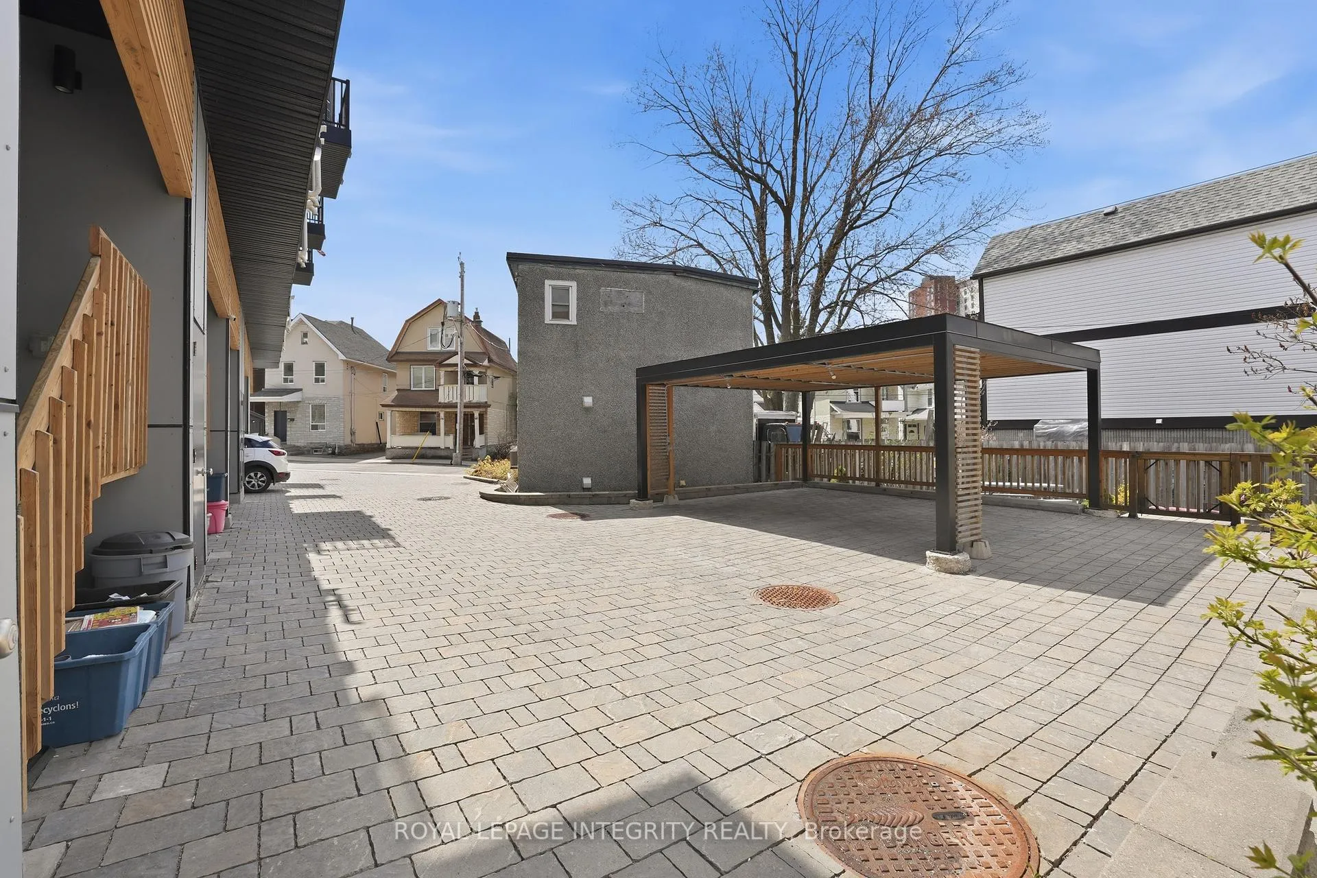 Photo 33 of 37E Ladouceur Street, Ottawa, Hintonburg — HOMEH