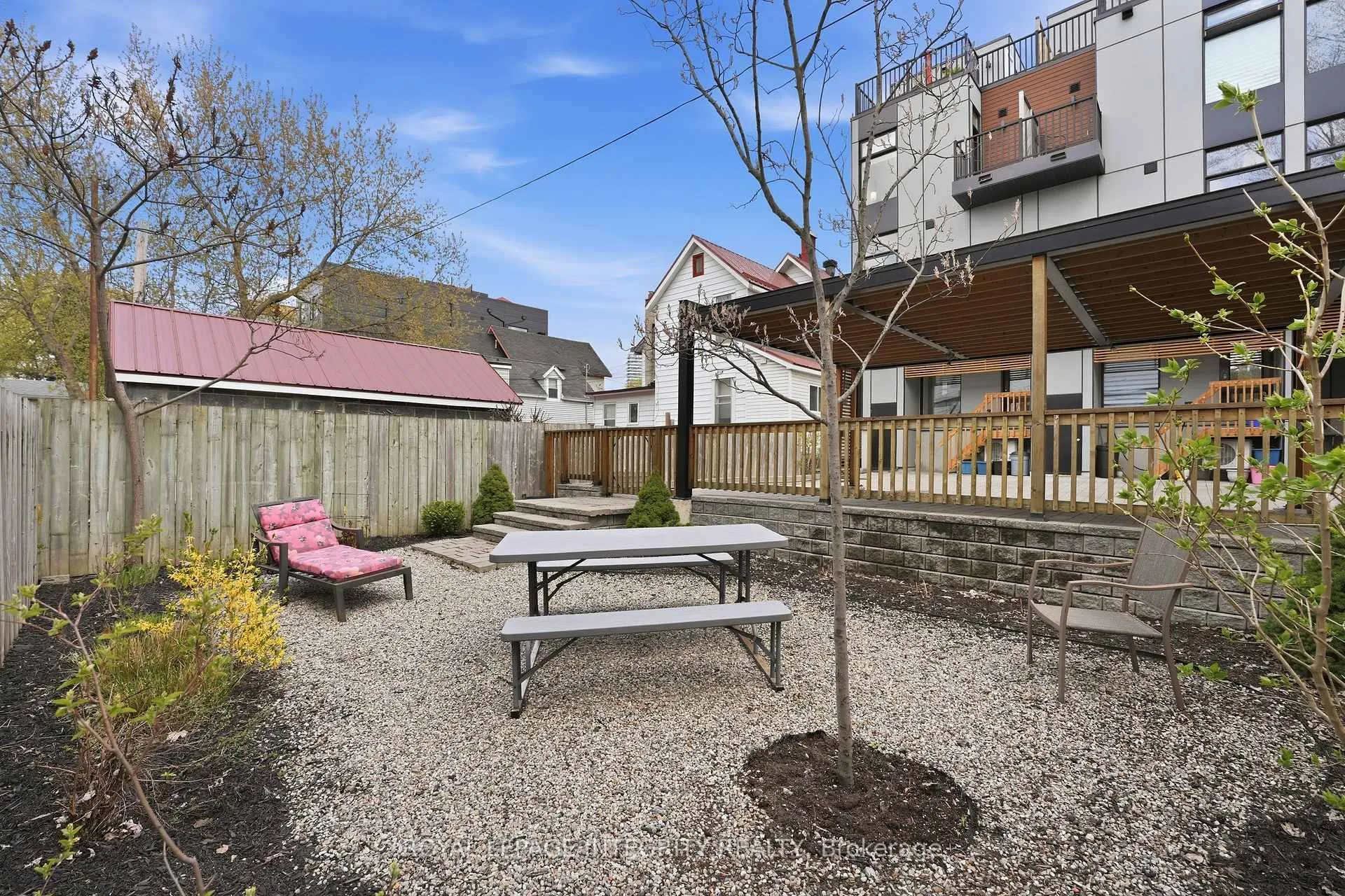 Photo 36 of 37E Ladouceur Street, Ottawa, Hintonburg — HOMEH