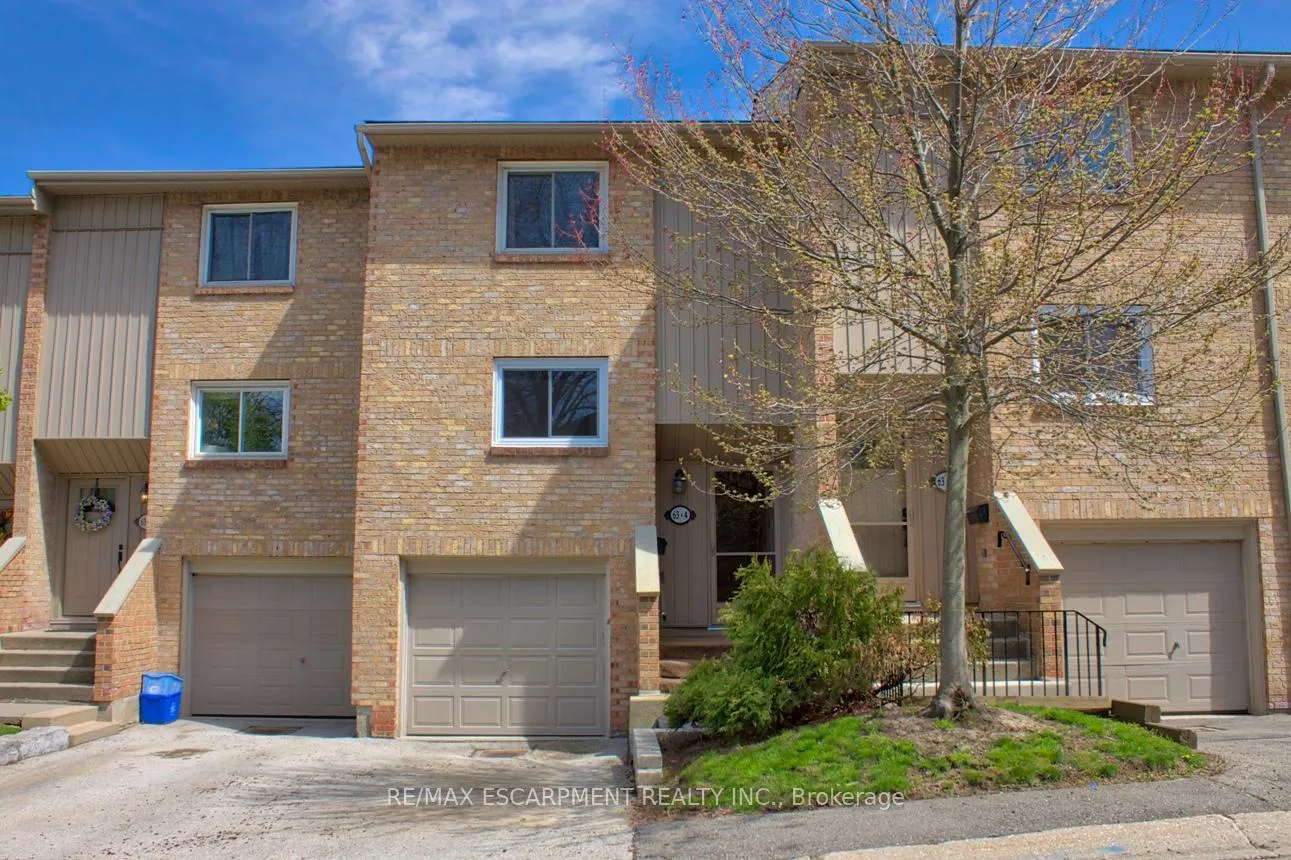 Photo 1 of Unit 4, 63 Fonthill Road, Hamilton, Fessenden — HOMEH