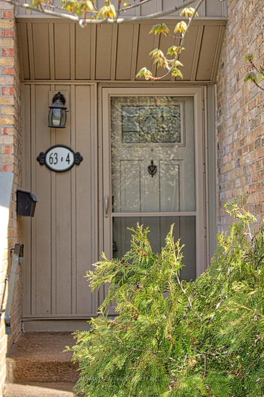 Photo 4 of Unit 4, 63 Fonthill Road, Hamilton, Fessenden — HOMEH