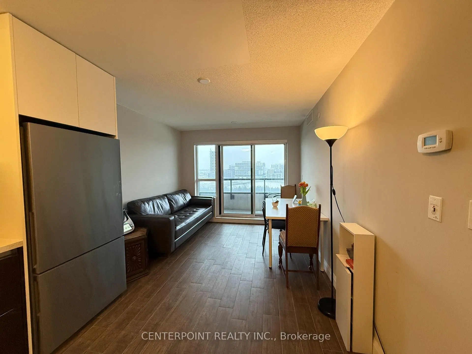 Photo 9 of Unit 1507, 15 Water Walk Drive, Markham, Unionville — HOMEH