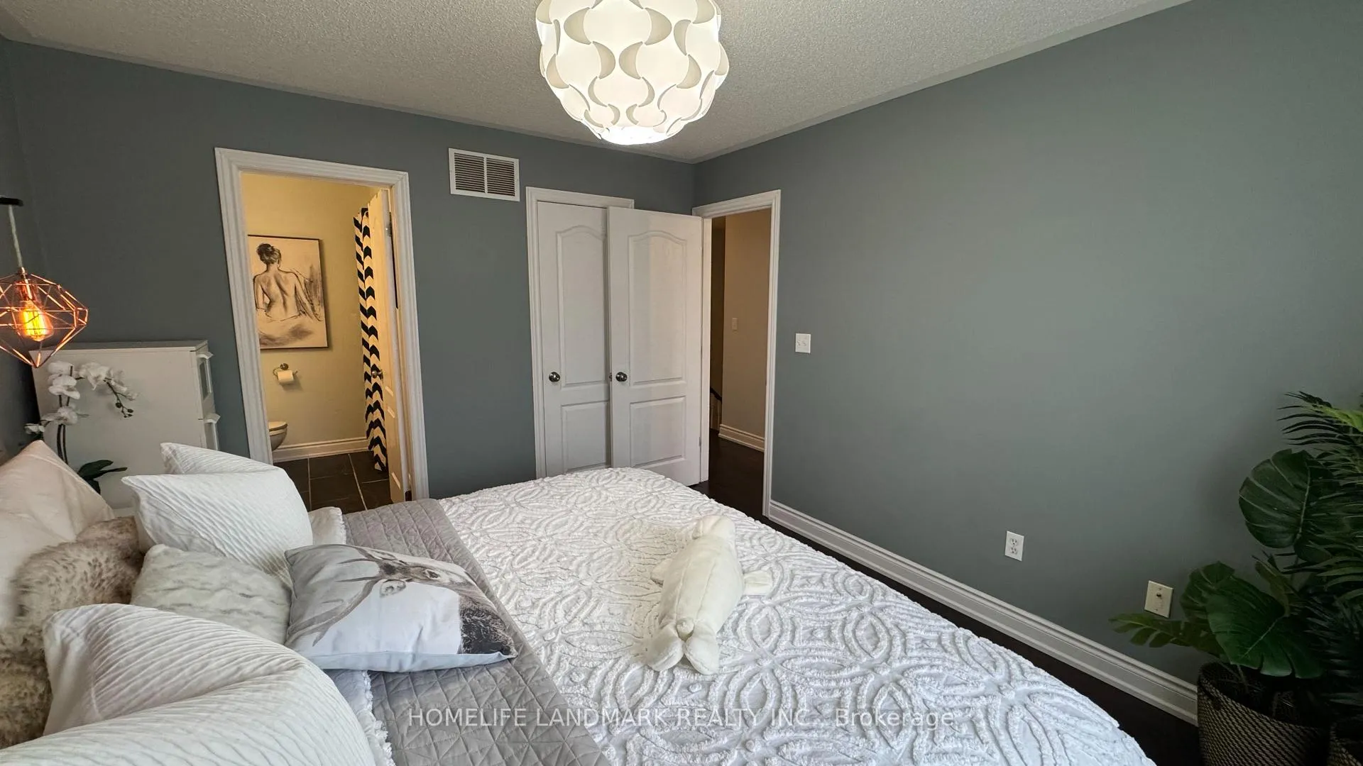 Photo 38 of 408 Baverstock Crescent, Milton, Clarke — HOMEH