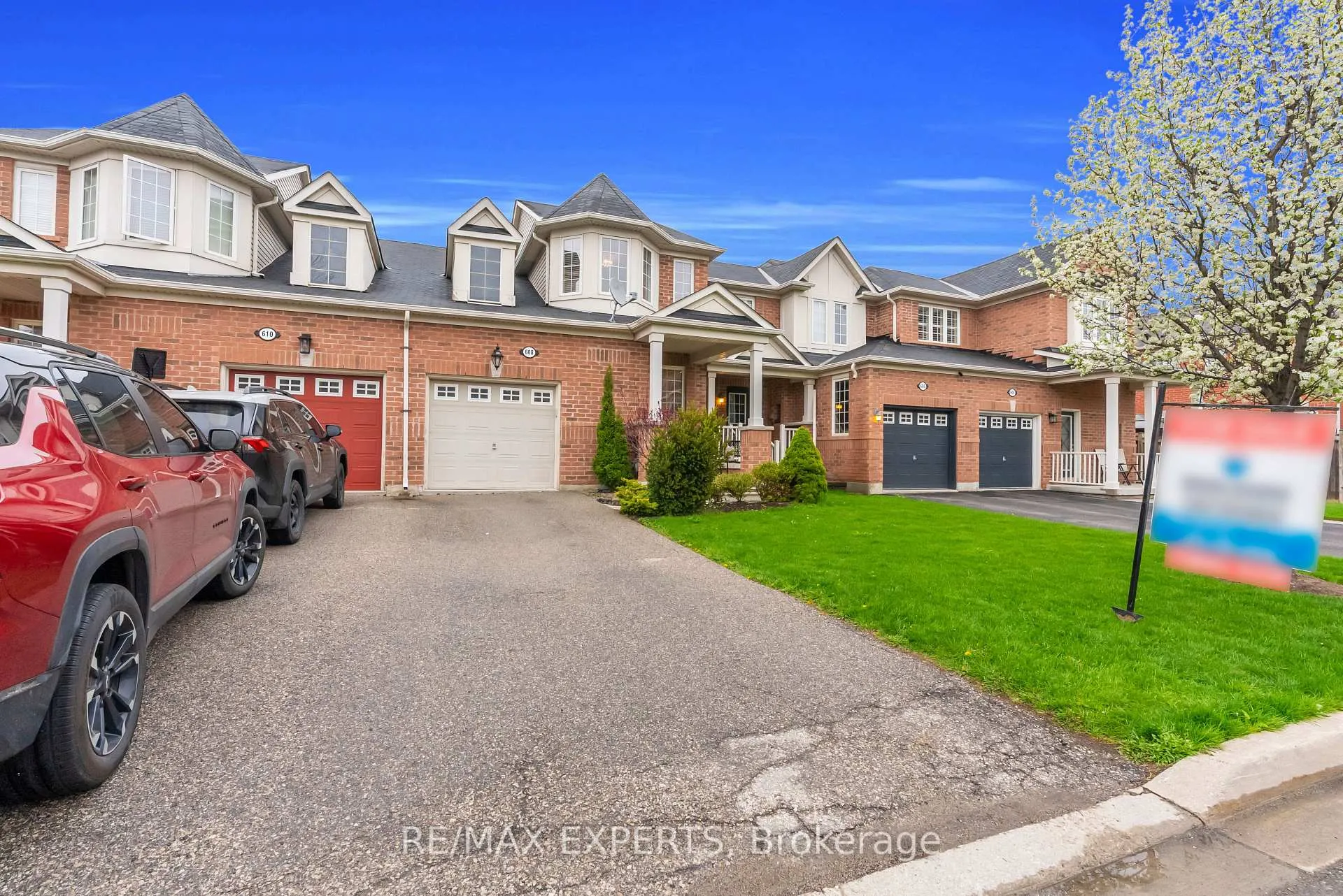Photo 3 of 608 Cargill Path, Milton, Coates — HOMEH