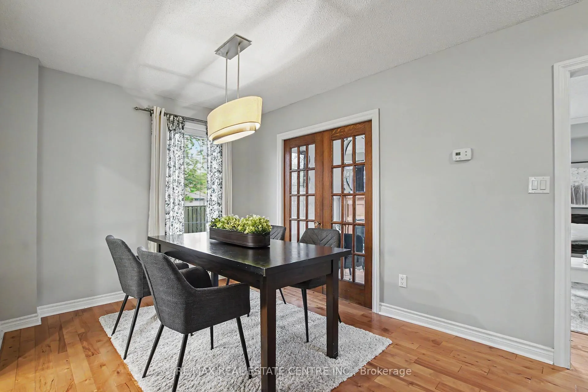 Photo 18 of 569 Vanier Drive, Milton, Bronte Meadows — HOMEH