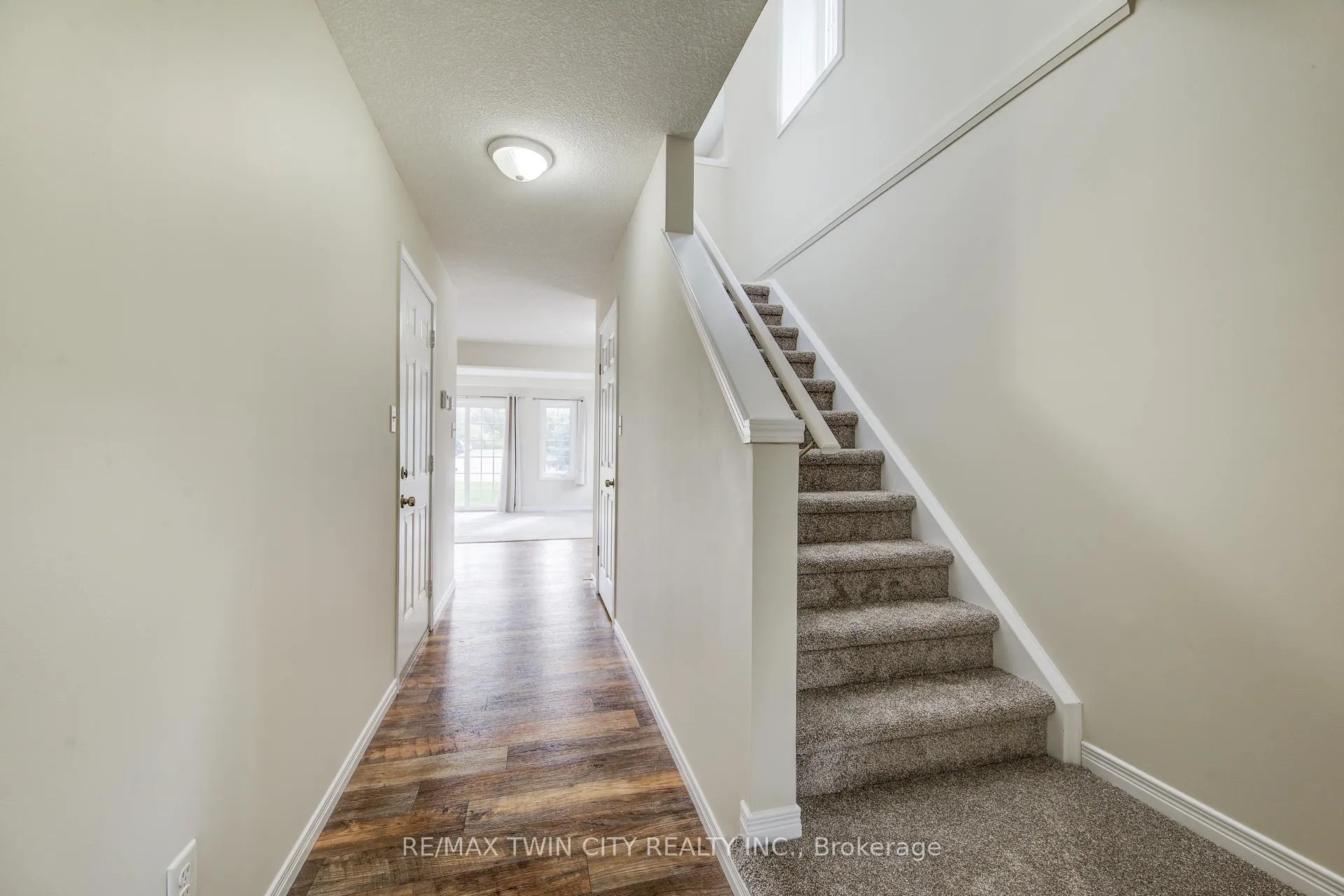 Photo 10 of Unit 40, 50 Pinnacle Drive, Kitchener — HOMEH
