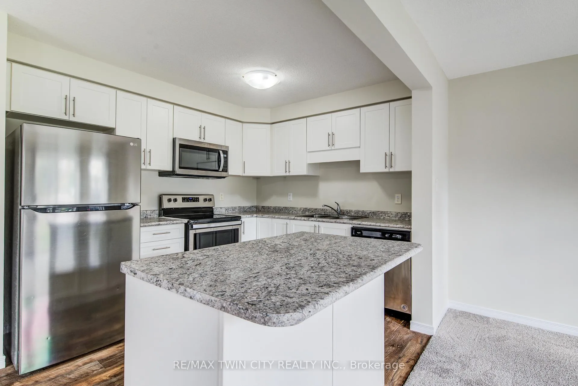 Photo 14 of Unit 40, 50 Pinnacle Drive, Kitchener — HOMEH
