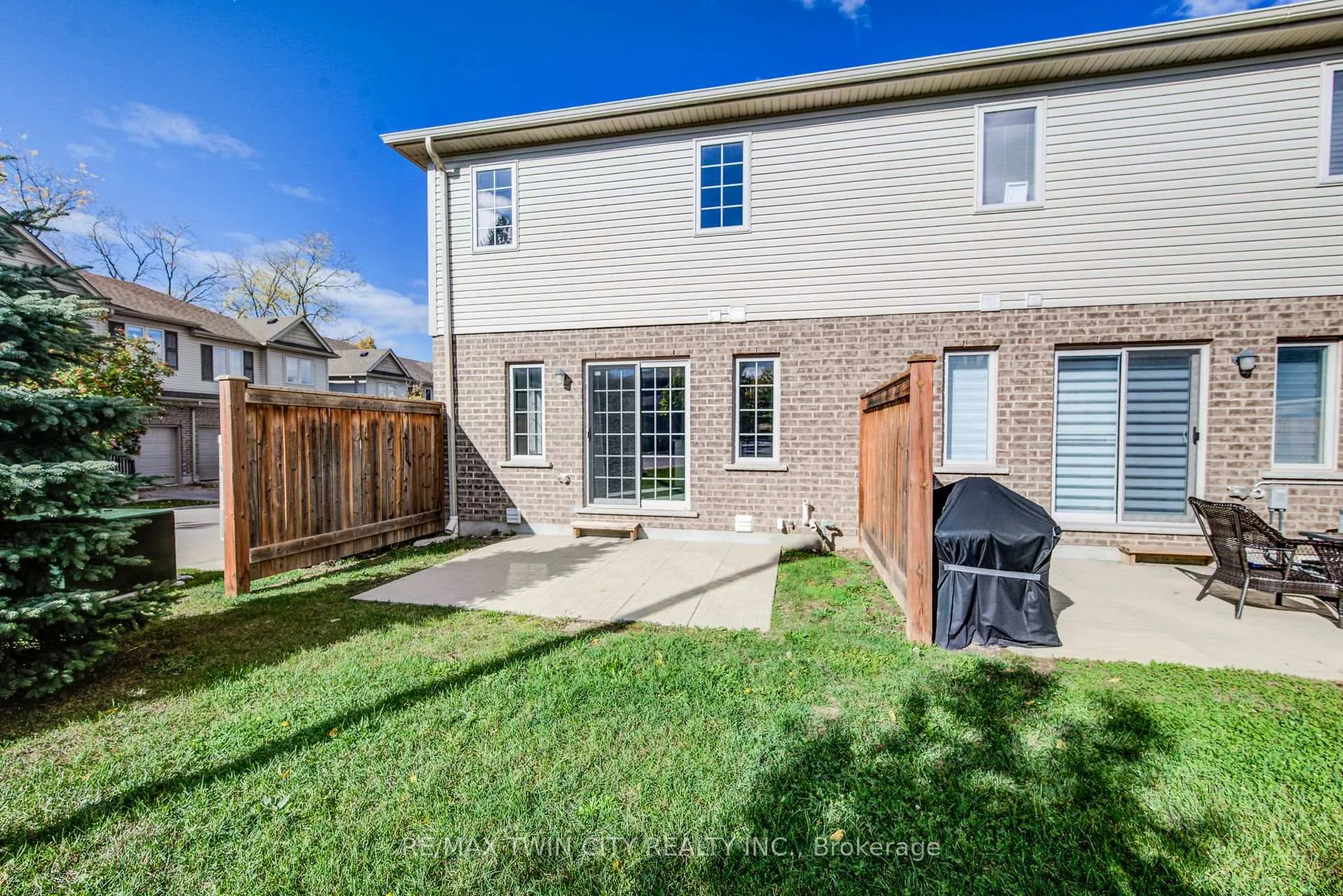 Photo 43 of Unit 40, 50 Pinnacle Drive, Kitchener — HOMEH