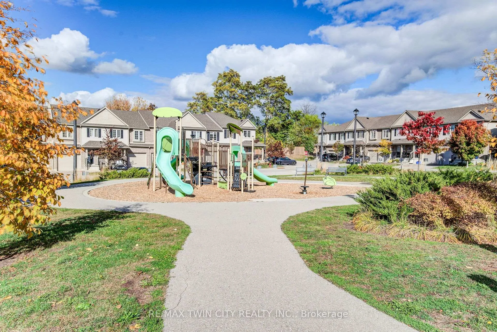 Photo 45 of Unit 40, 50 Pinnacle Drive, Kitchener — HOMEH