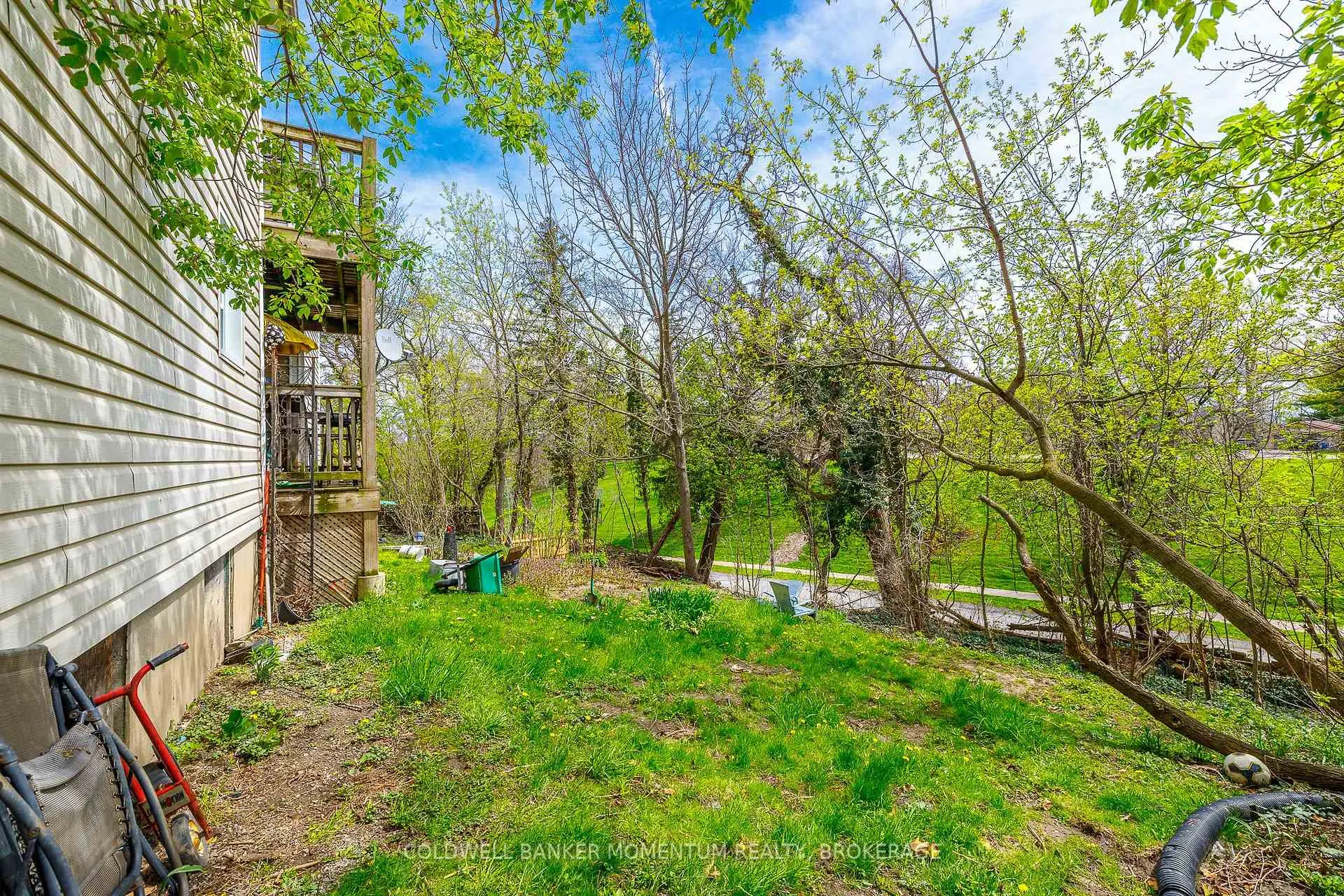 Photo 17 of 17 Hainer Street, St. Catharines, Western Hill — HOMEH