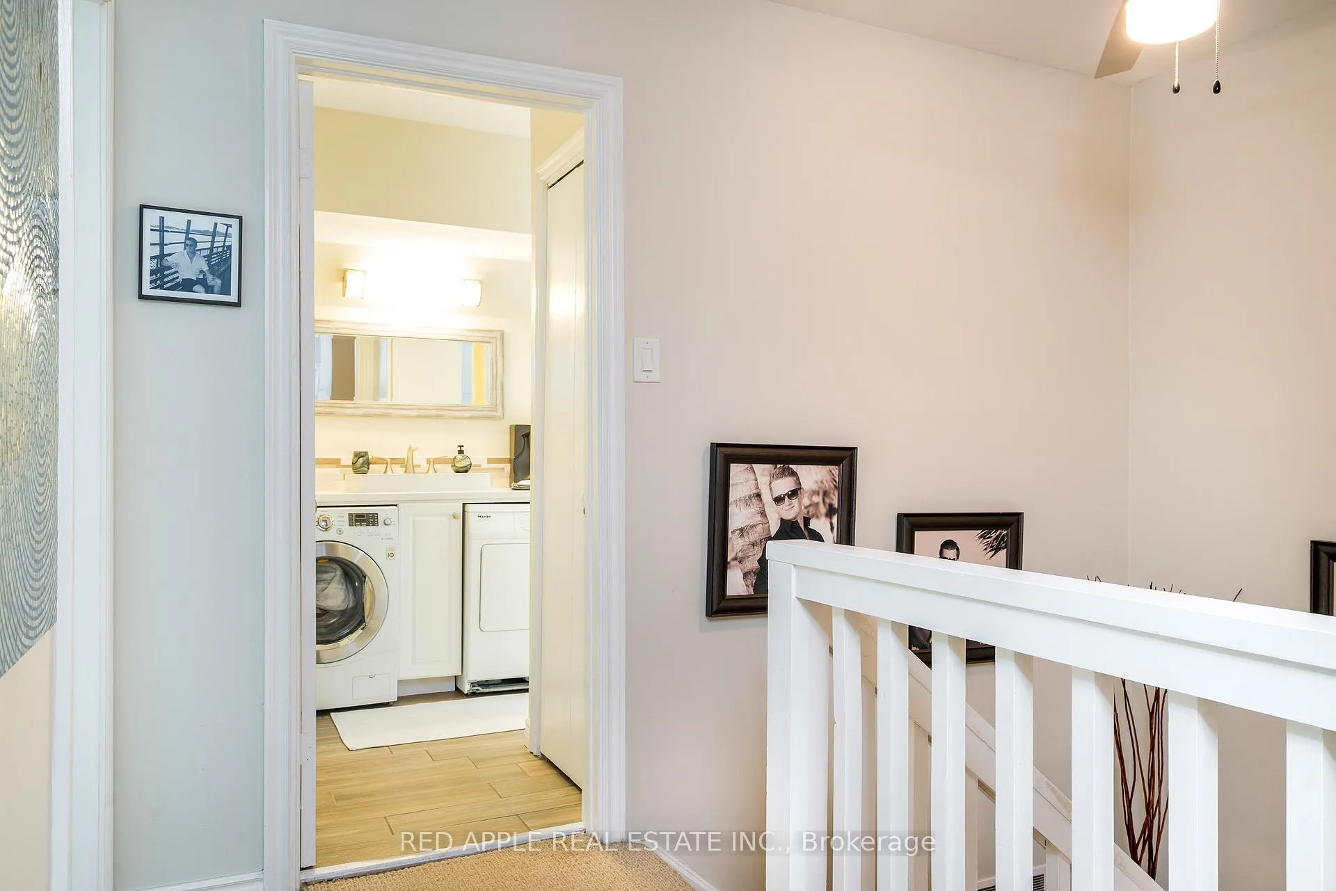 Photo 22 of 135 Escarpment Crescent, Collingwood — HOMEH