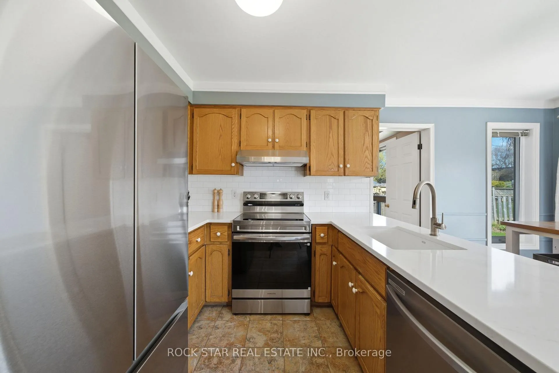 Photo 15 of 18 Northforest Trail, Kitchener — HOMEH