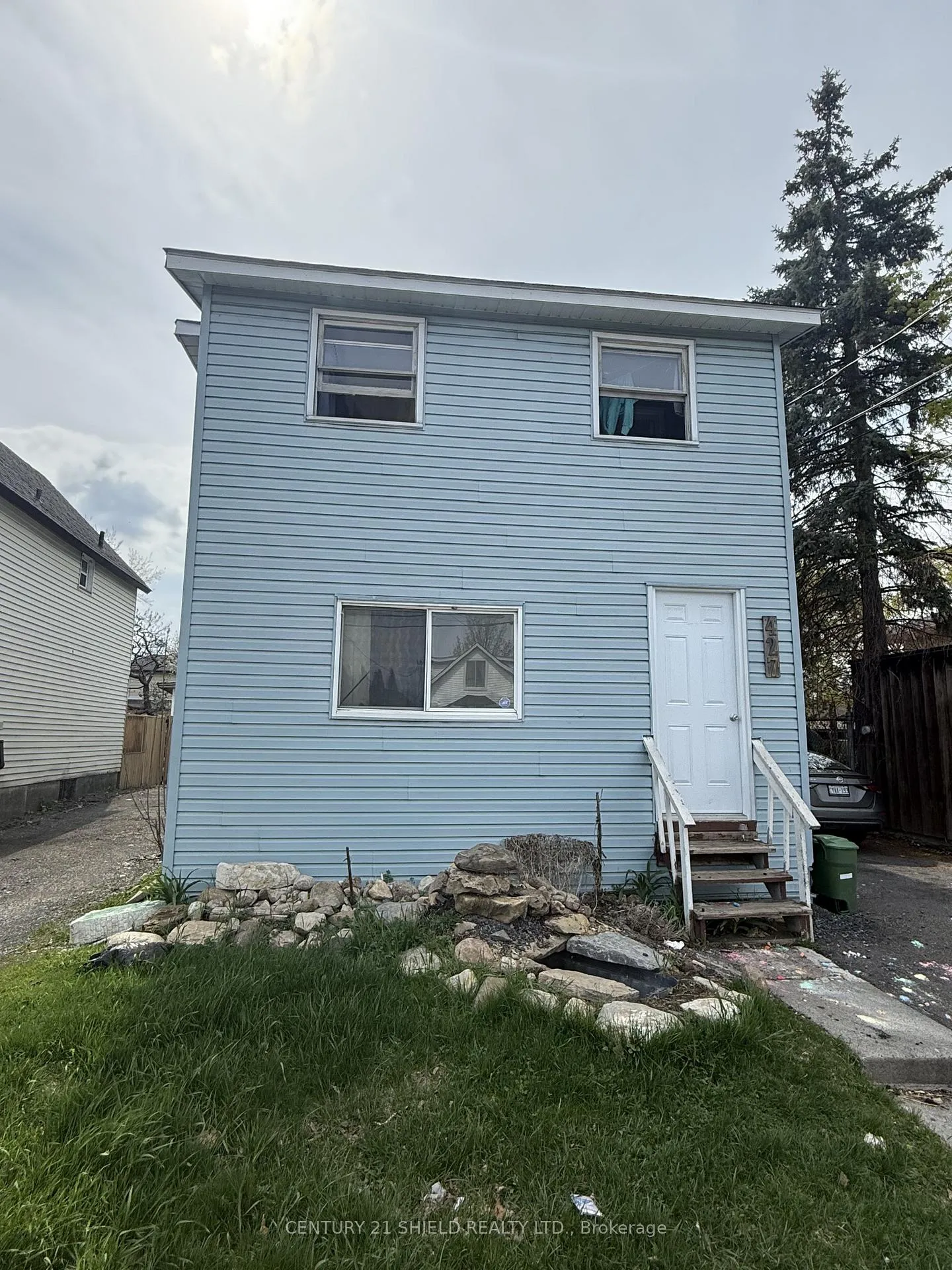 Photo 1 of 427 McConnell Avenue, Cornwall — HOMEH