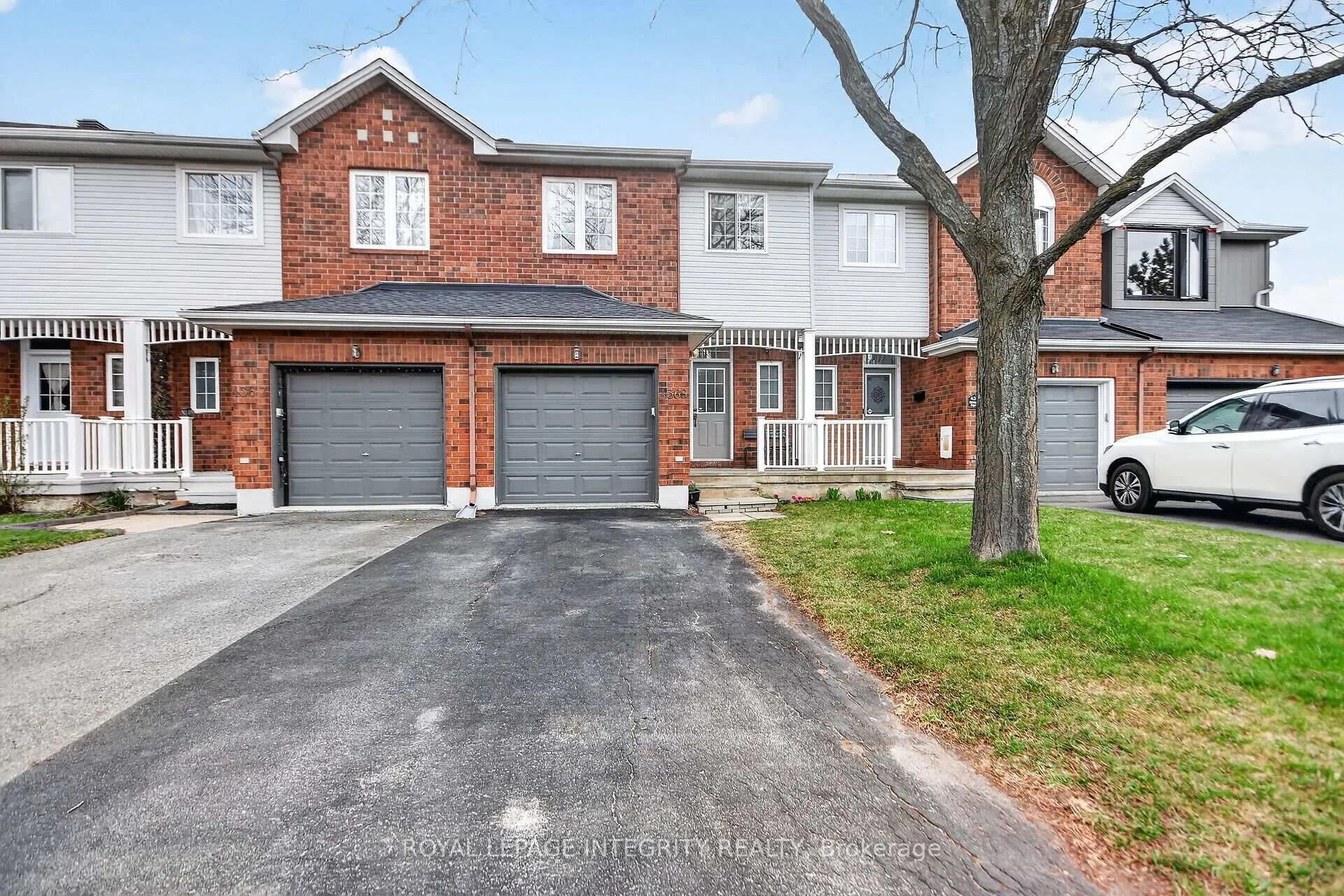 Photo 1 of 4369 Wildmint Square, Ottawa, Riverside South/Gloucester Glen — HOMEH