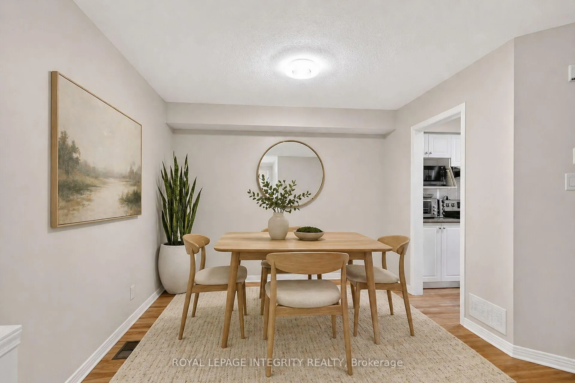Photo 12 of 4369 Wildmint Square, Ottawa, Riverside South/Gloucester Glen — HOMEH
