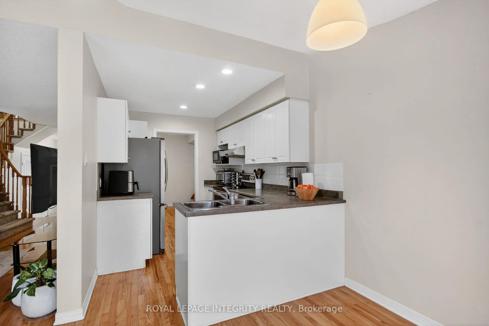 Photo 20 of 4369 Wildmint Square, Ottawa, Riverside South/Gloucester Glen — HOMEH
