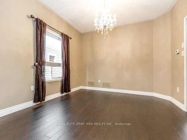 Photo 4 of Unit Main, 1464 Coldstream Drive, Oshawa, Taunton — HOMEH