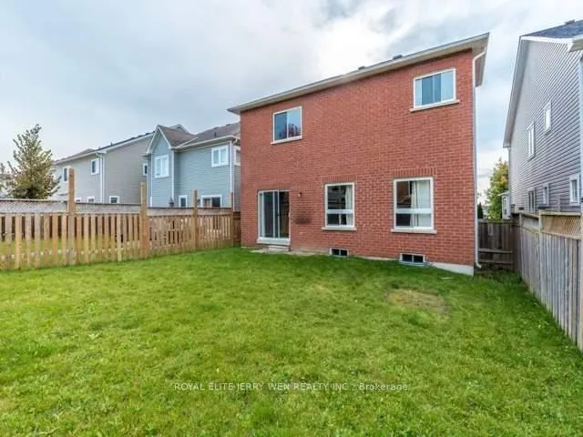 Photo 16 of Unit Main, 1464 Coldstream Drive, Oshawa, Taunton — HOMEH