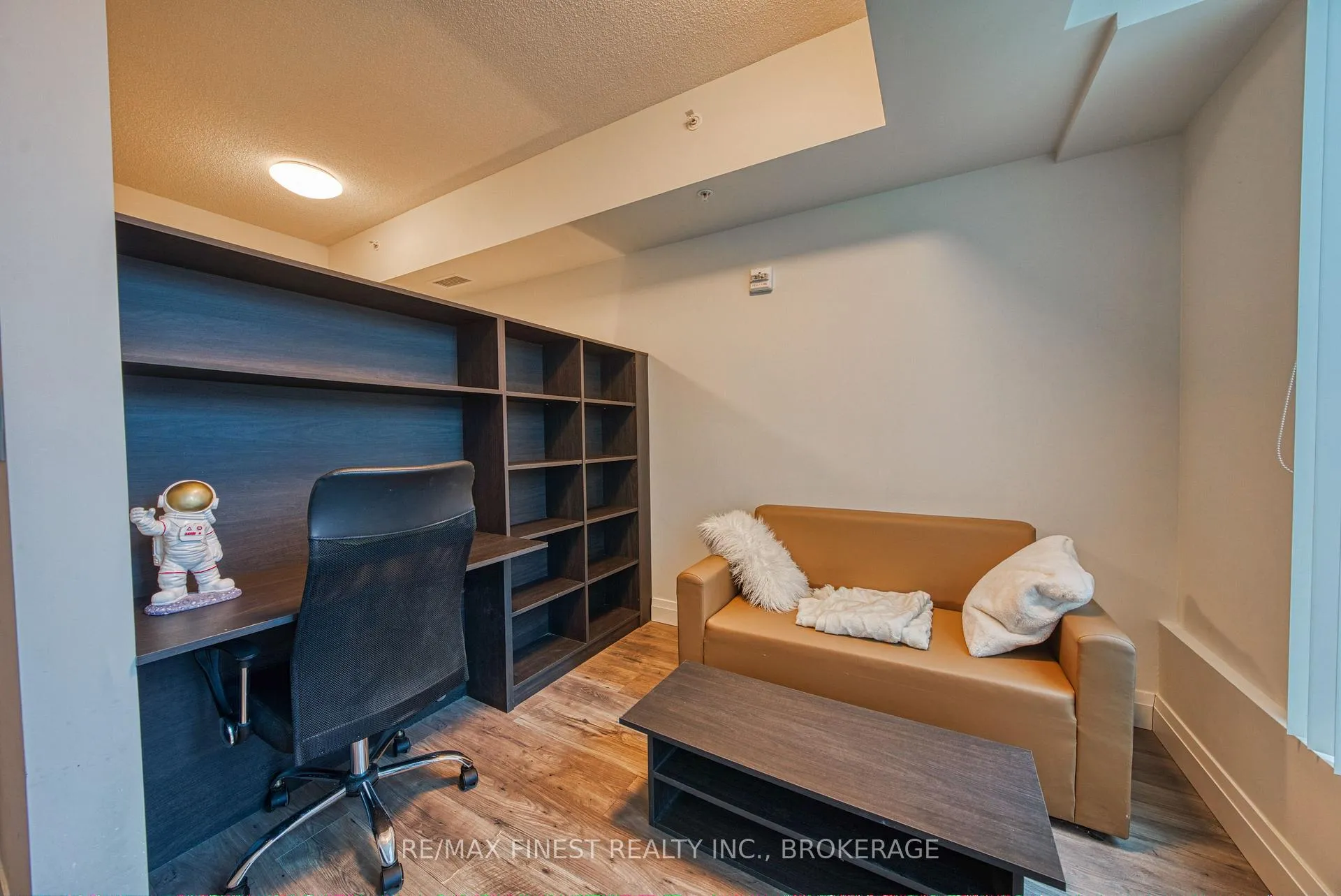 Photo 10 of Unit 523, 652 Princess Street, Kingston, Central City East — HOMEH