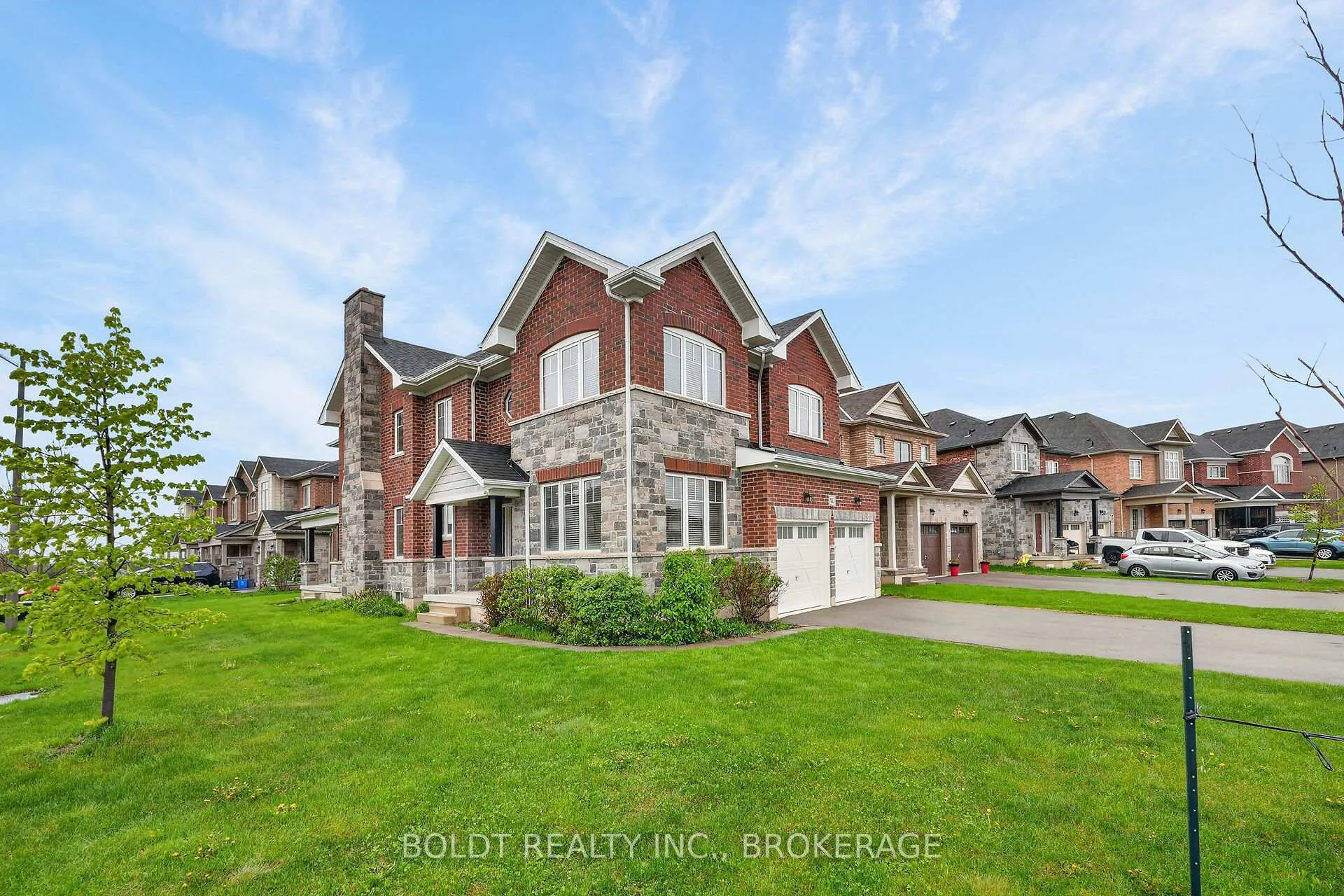 Photo 41 of 103 Homestead Way, Thorold, Rolling Meadows — HOMEH