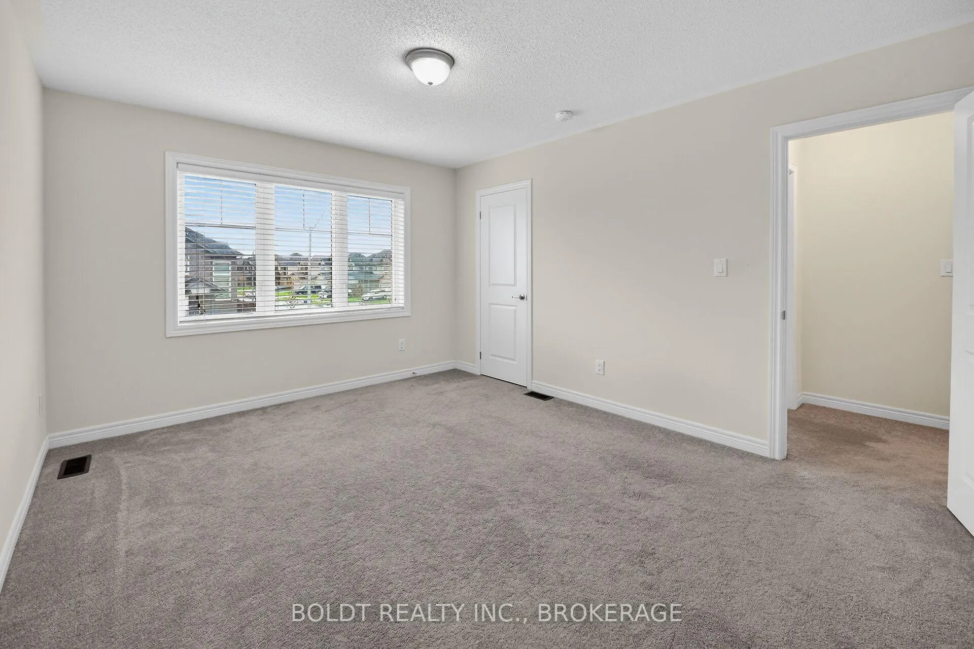 Photo 24 of 103 Homestead Way, Thorold, Rolling Meadows — HOMEH
