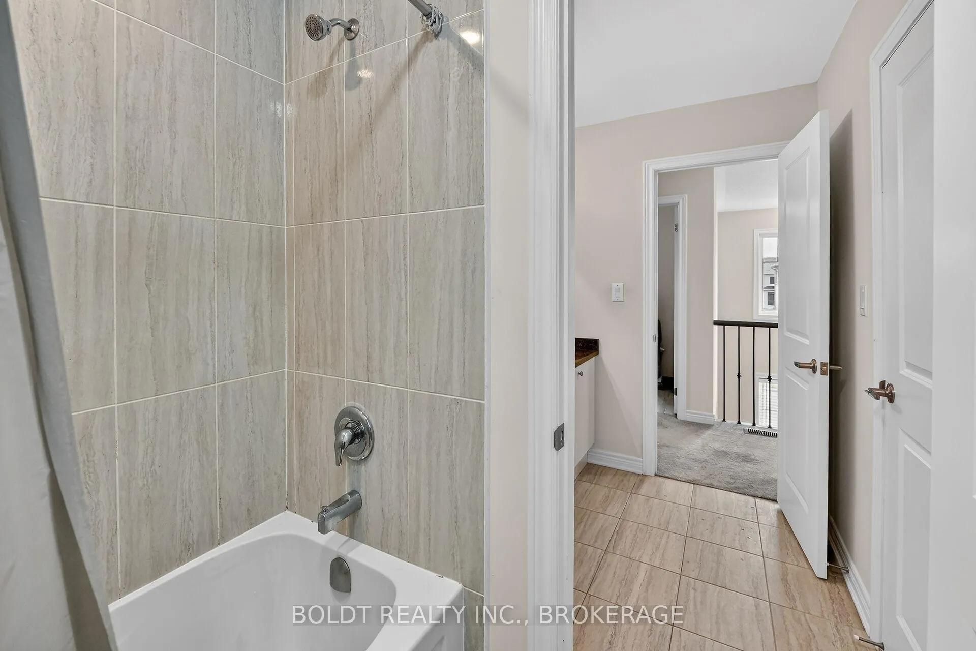 Photo 28 of 103 Homestead Way, Thorold, Rolling Meadows — HOMEH