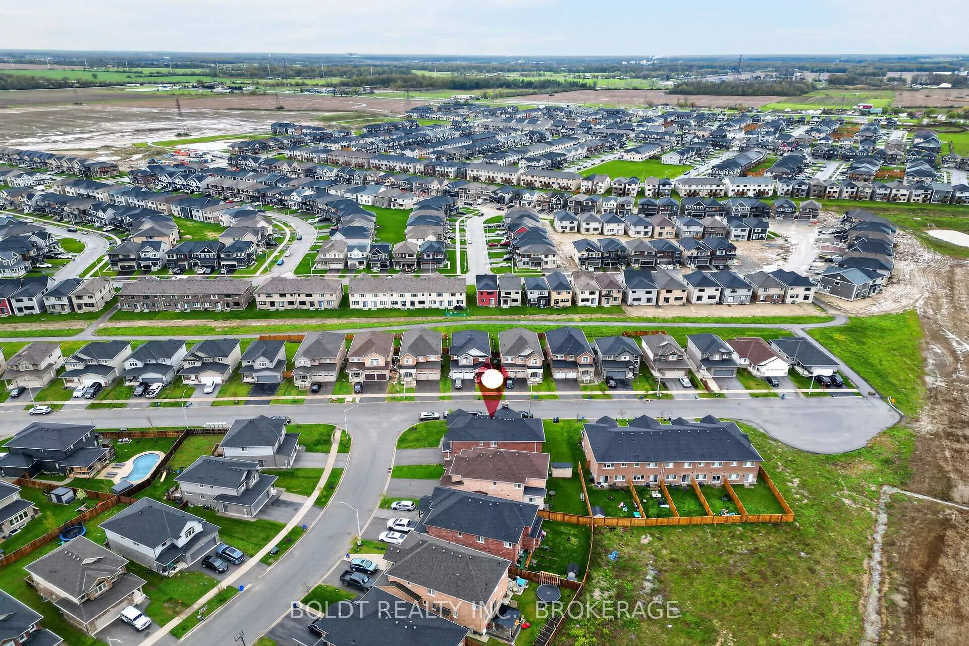 Photo 34 of 103 Homestead Way, Thorold, Rolling Meadows — HOMEH