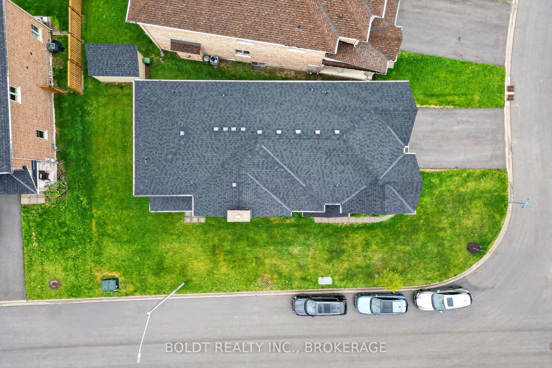 Photo 36 of 103 Homestead Way, Thorold, Rolling Meadows — HOMEH