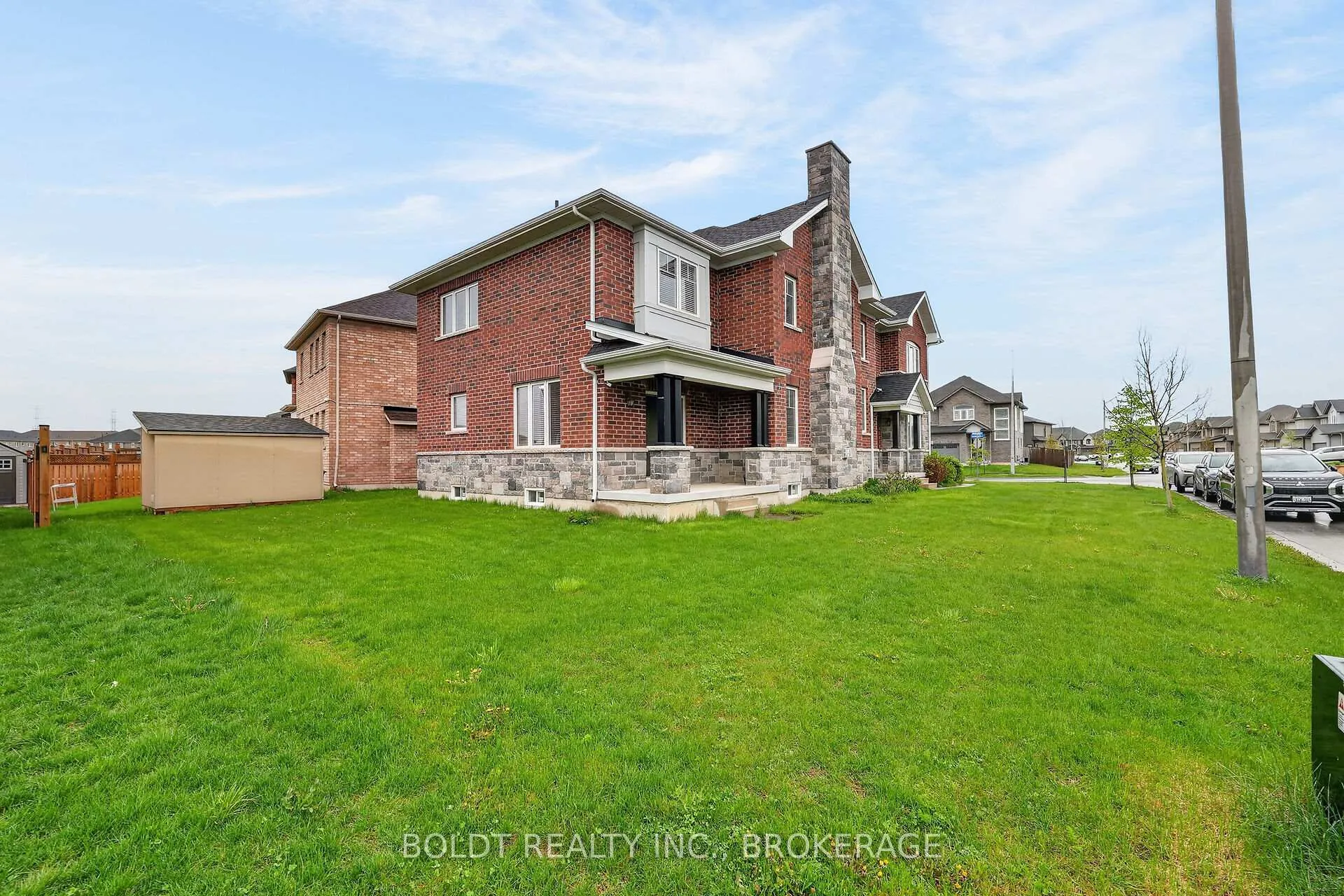 Photo 38 of 103 Homestead Way, Thorold, Rolling Meadows — HOMEH