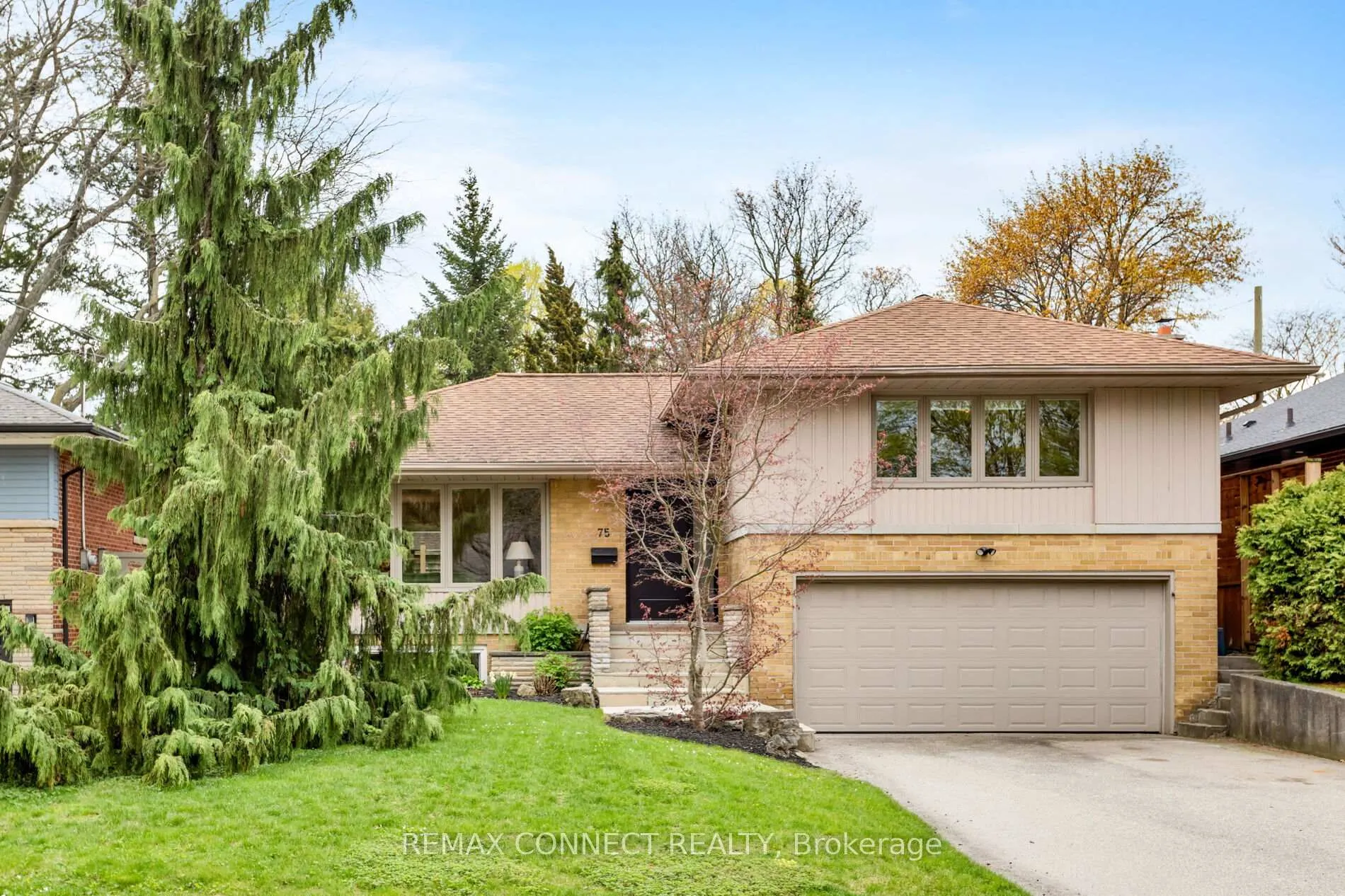 Photo 1 of 75 Glenellen Drive E, Etobicoke, Stonegate-Queensway — HOMEH